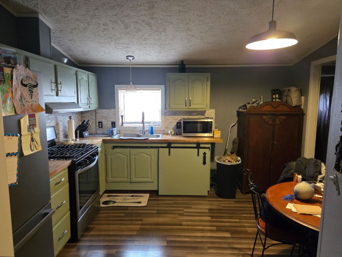 A photo of the Meadowview Farms Home