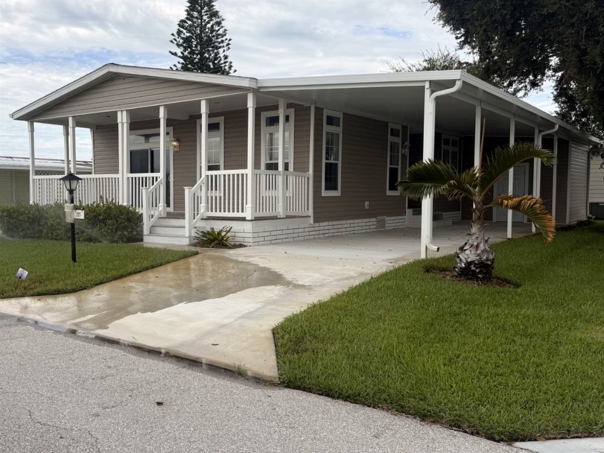 A photo of the Pinelake Village Home