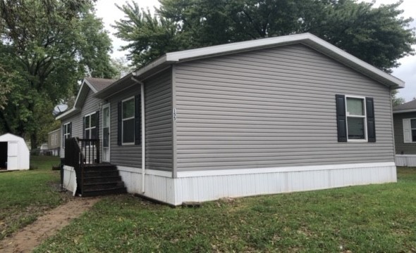 3-bedroom-2-bath-manufactured-home-for-sale-in-edwardsville-ks-72647