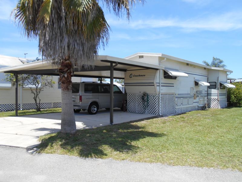 Mobile Home Park in Frostproof, FL Camp Inn