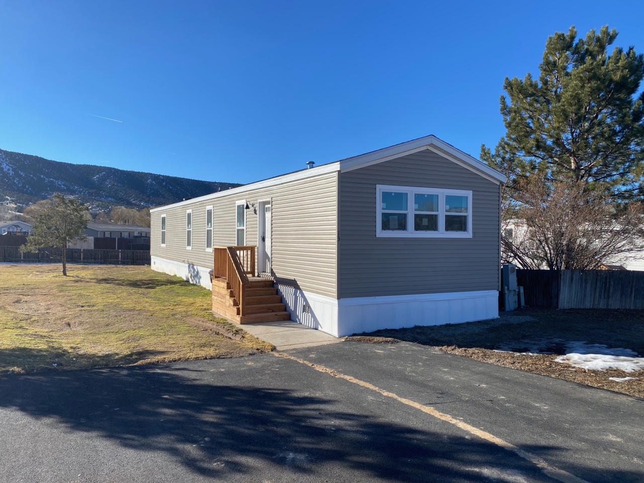 Manufactured & Mobile Home Park in Parachute CO Saddleback Creek