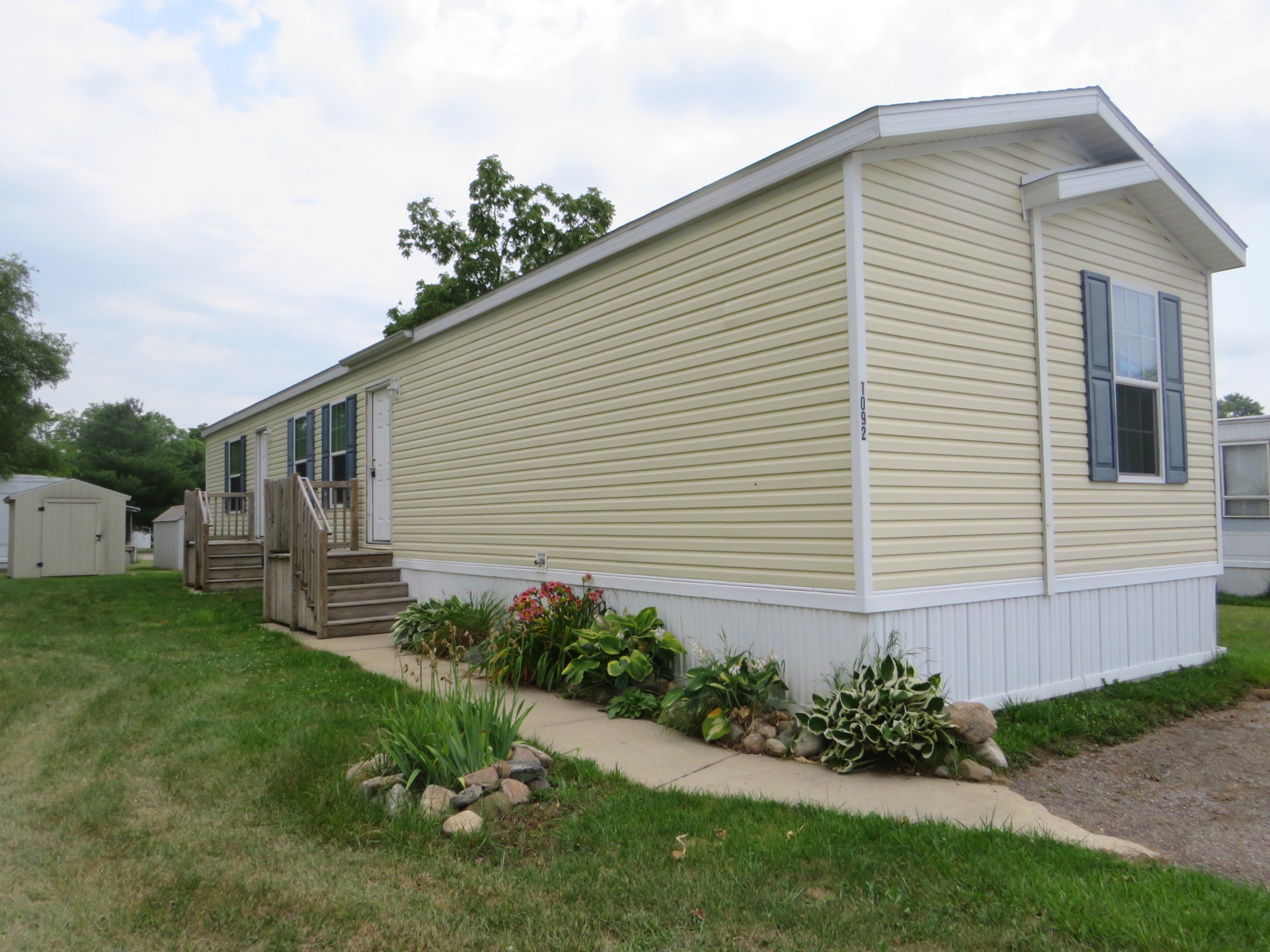 Mobile Home Park in Jackson, MI Sherman Oaks