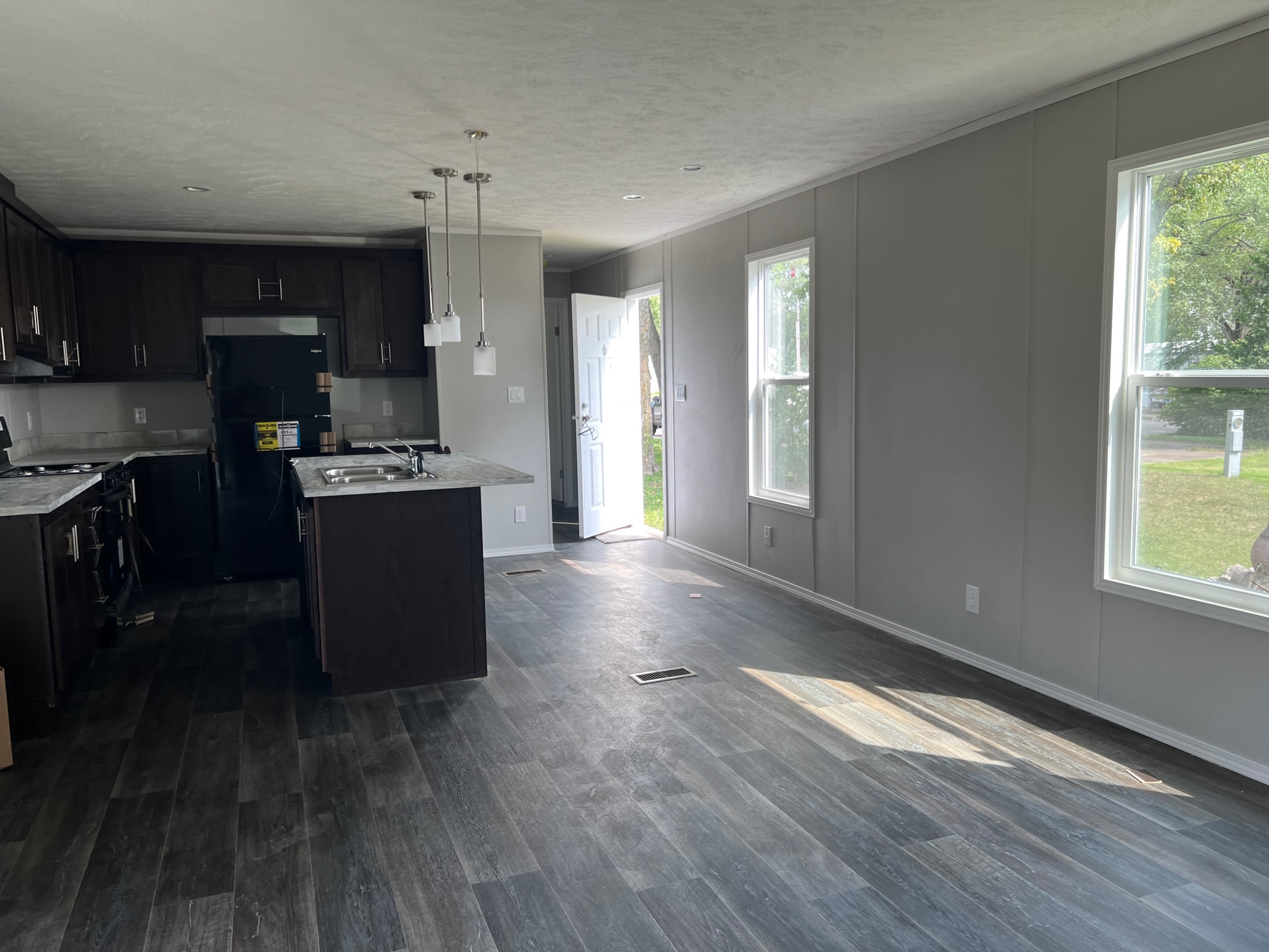 A photo of the Springdale Lake Home