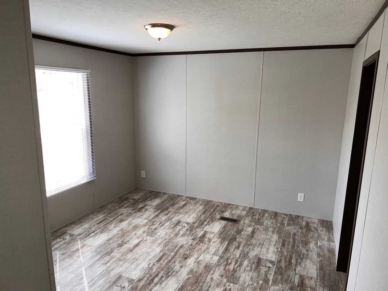 A photo of the Springdale Lake Home