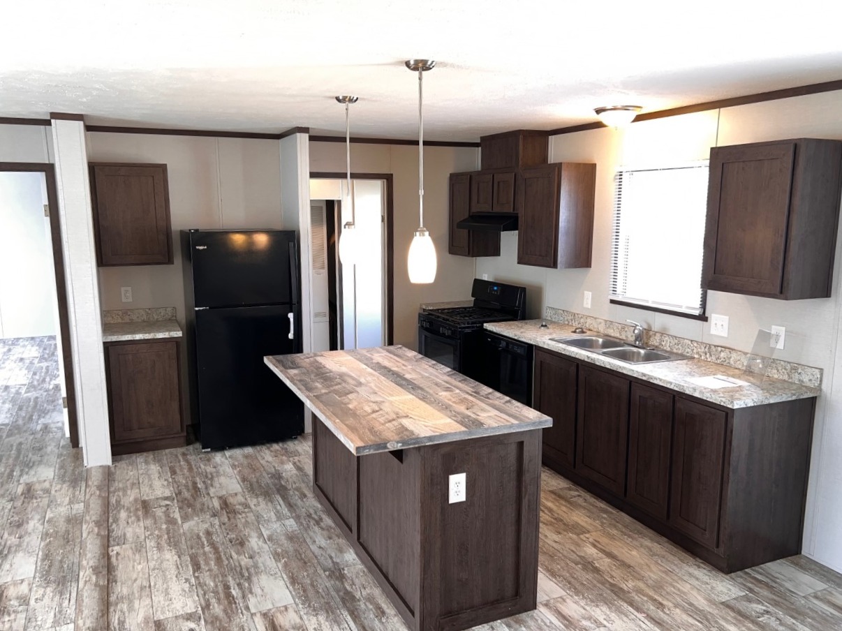 A photo of the Springdale Lake Home