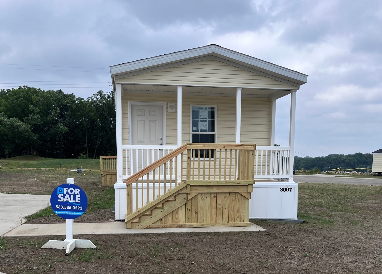 Manufactured & Mobile Home Park in Dubuque, IA Alpine Park