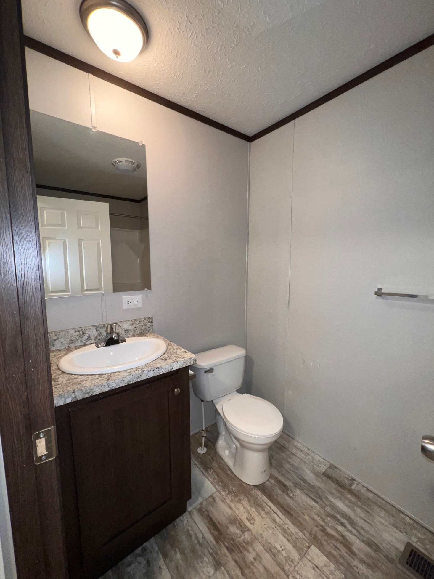 A photo of the Springdale Lake Home