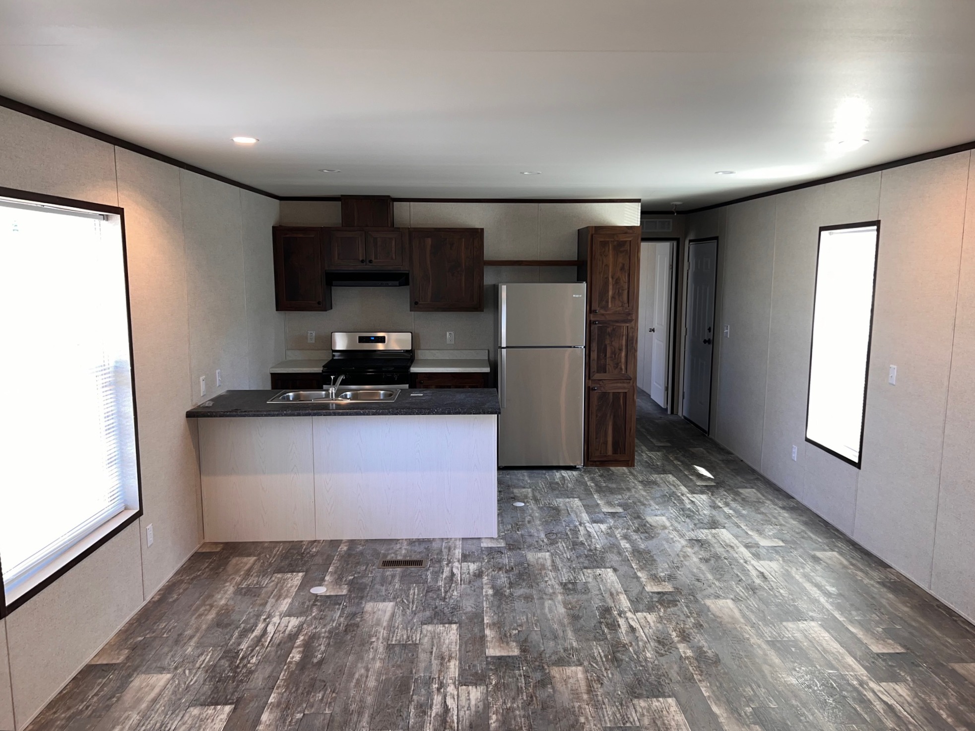 A photo of the Springdale Lake Home