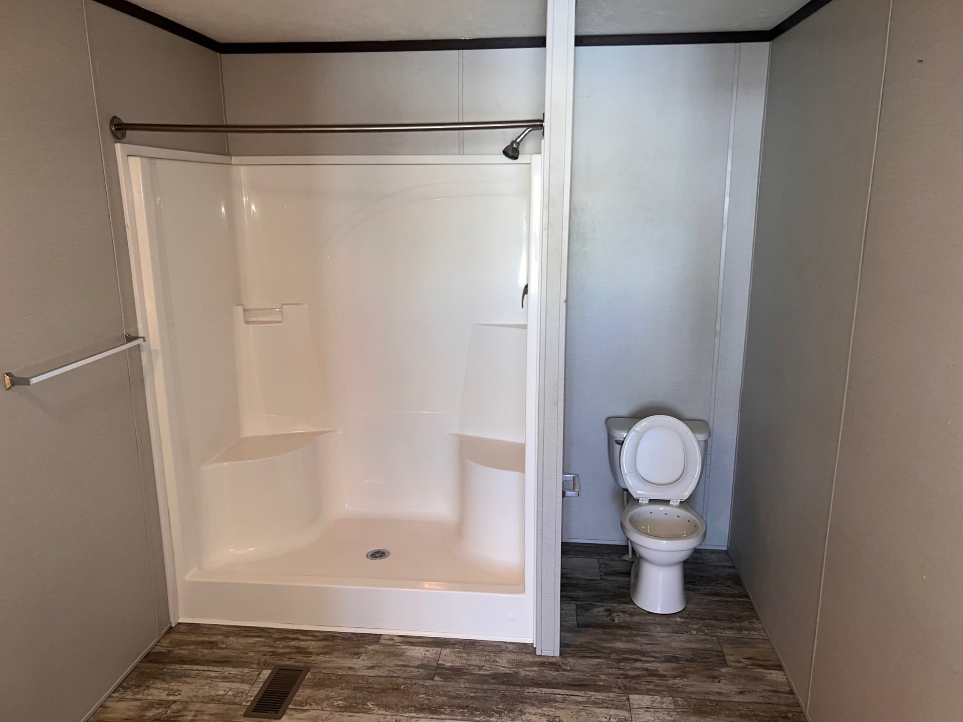 A photo of the Springdale Lake Home