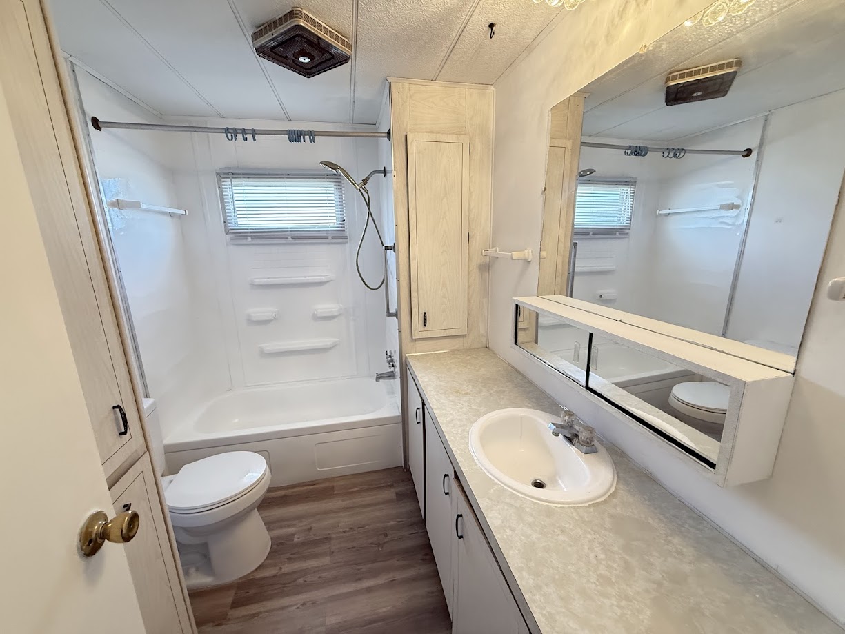 A photo of the Bayshore Windmill Village Home