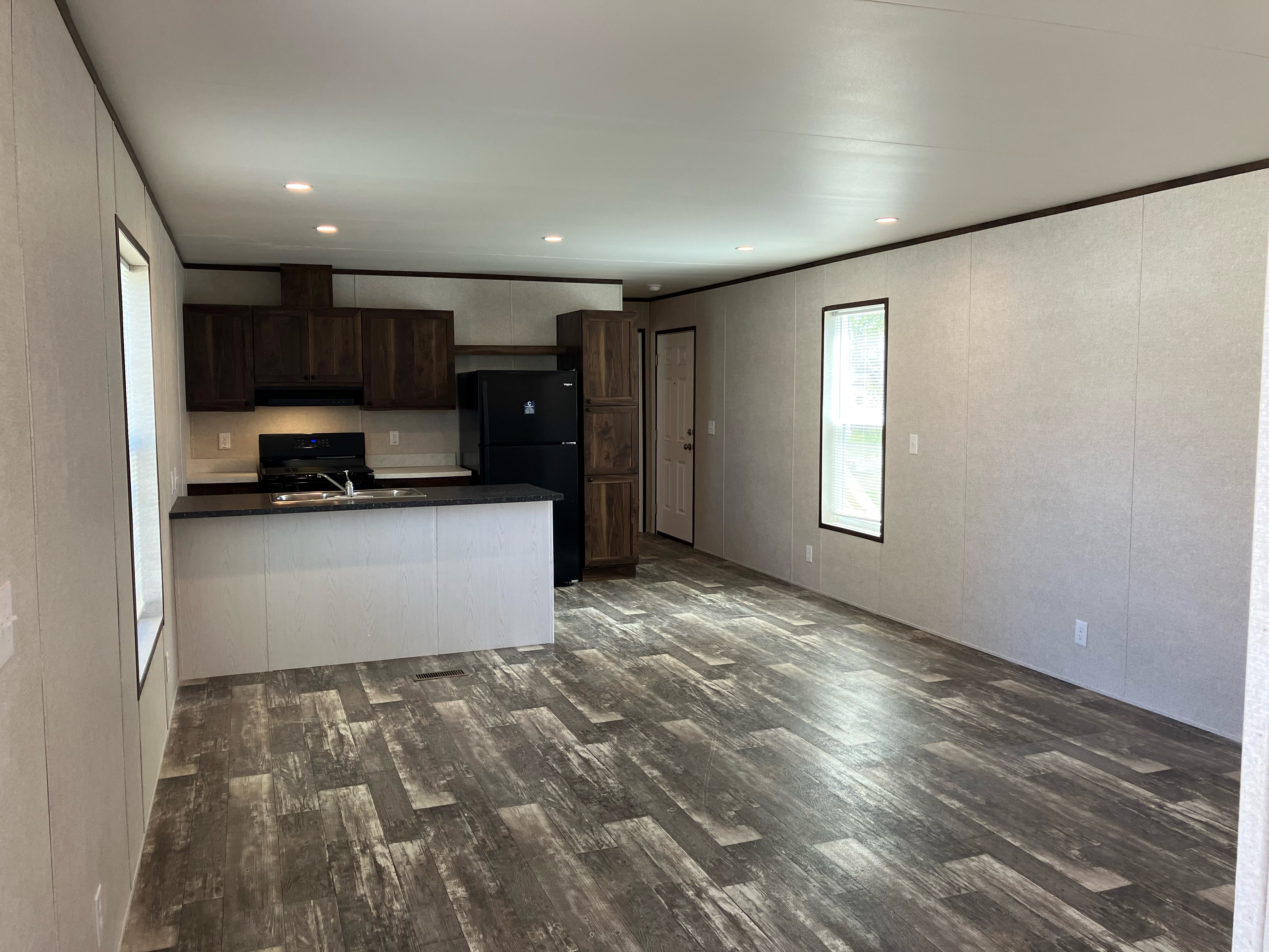 A photo of the Lakeshore Terrace Home