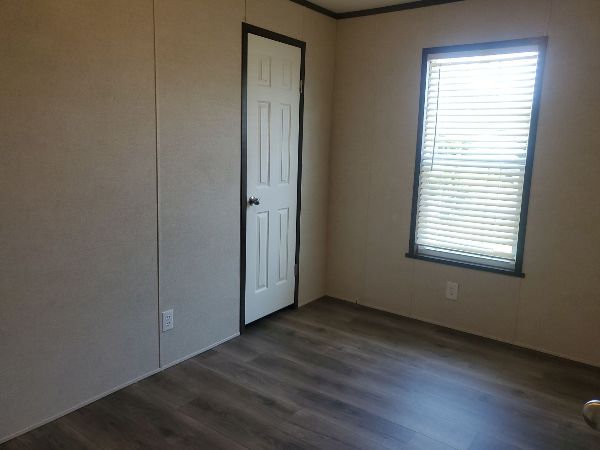 A photo of the Navajo Lake Estates Home
