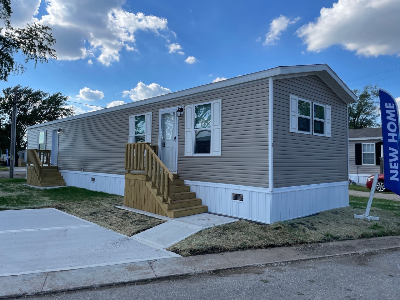 A photo of the Springdale Lake Home