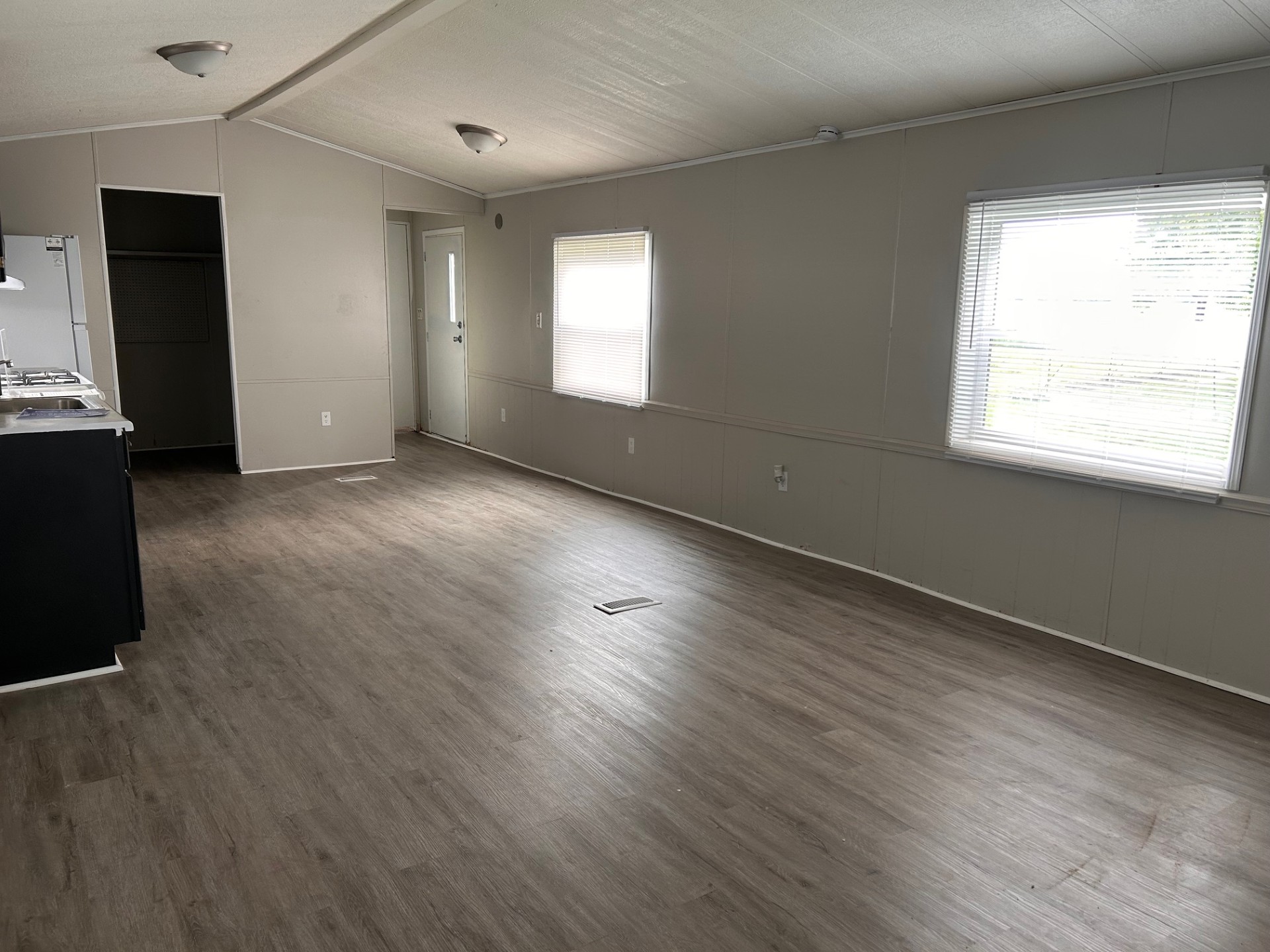 A photo of the Oakwood Home