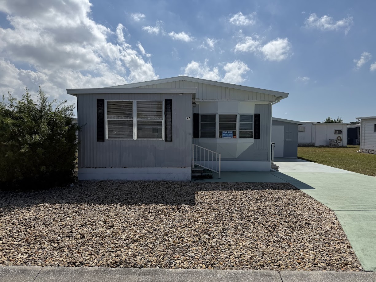 A photo of the Bayshore Windmill Village Home