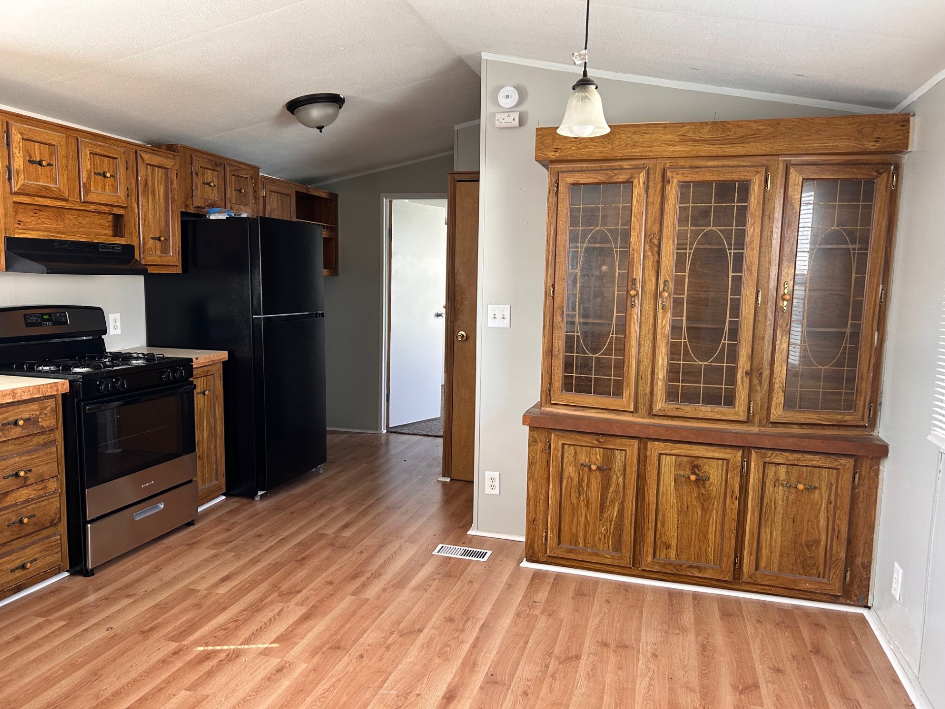 A photo of the Oakwood Home