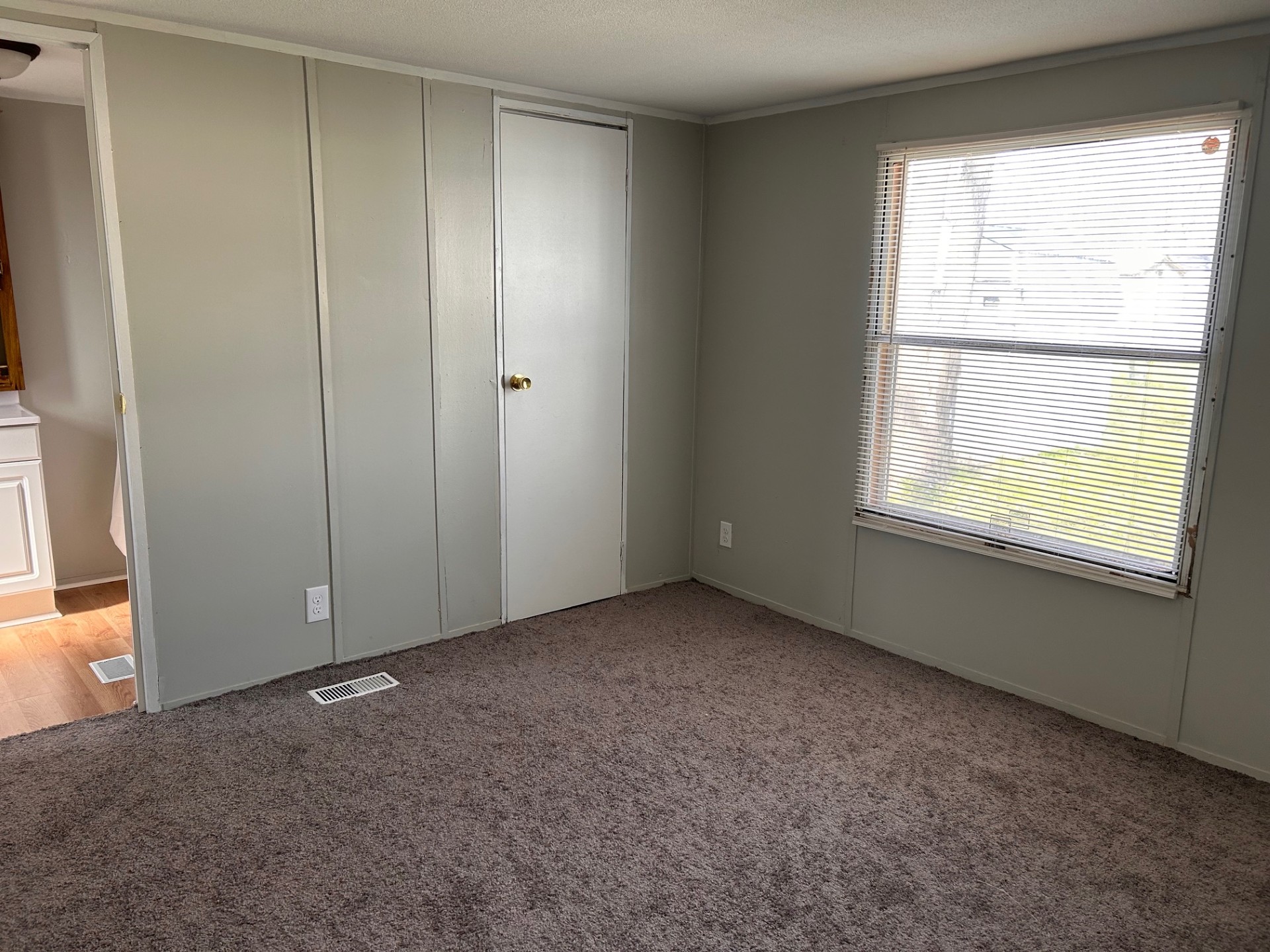 A photo of the Oakwood Home