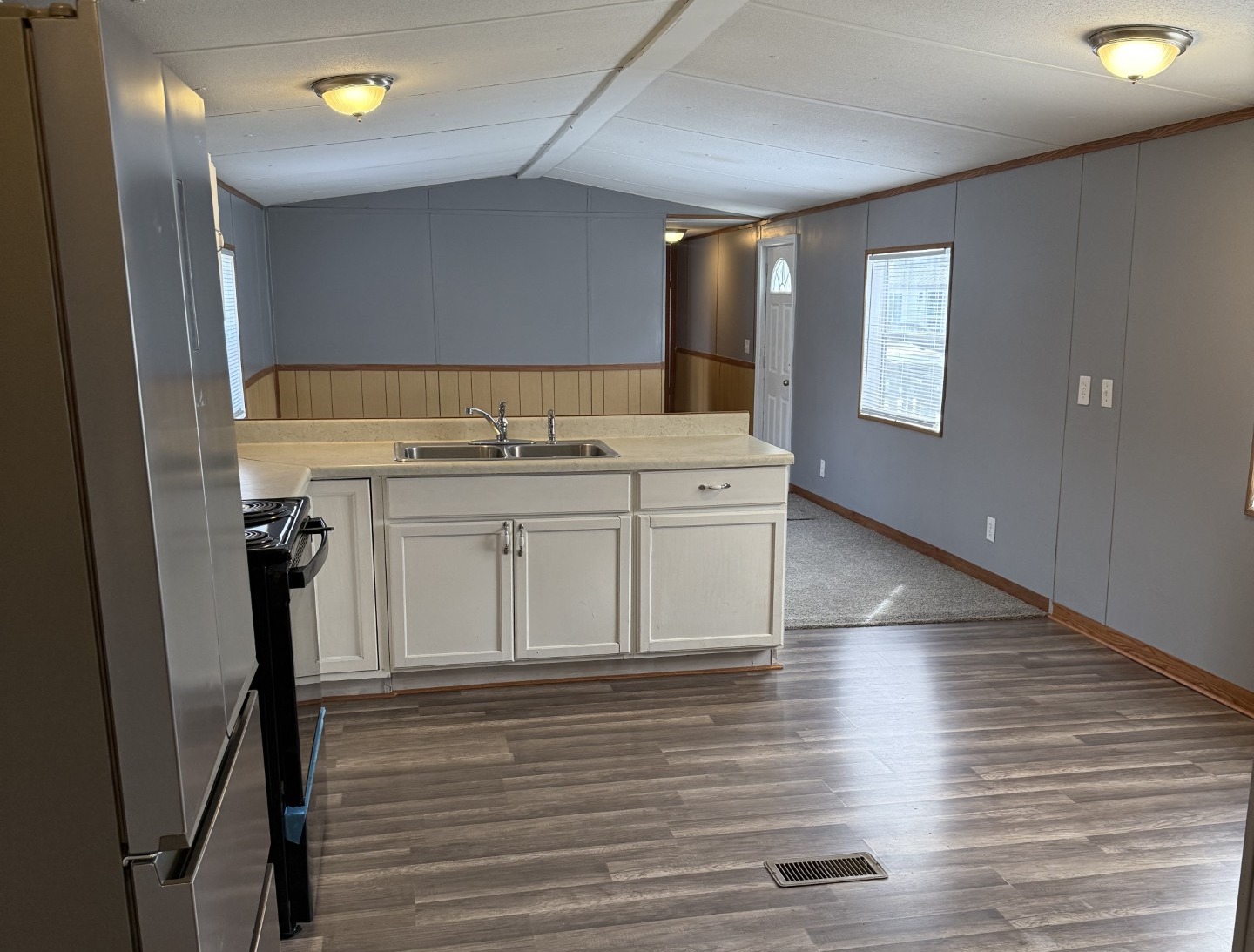 A photo of the Twin Lakes Home