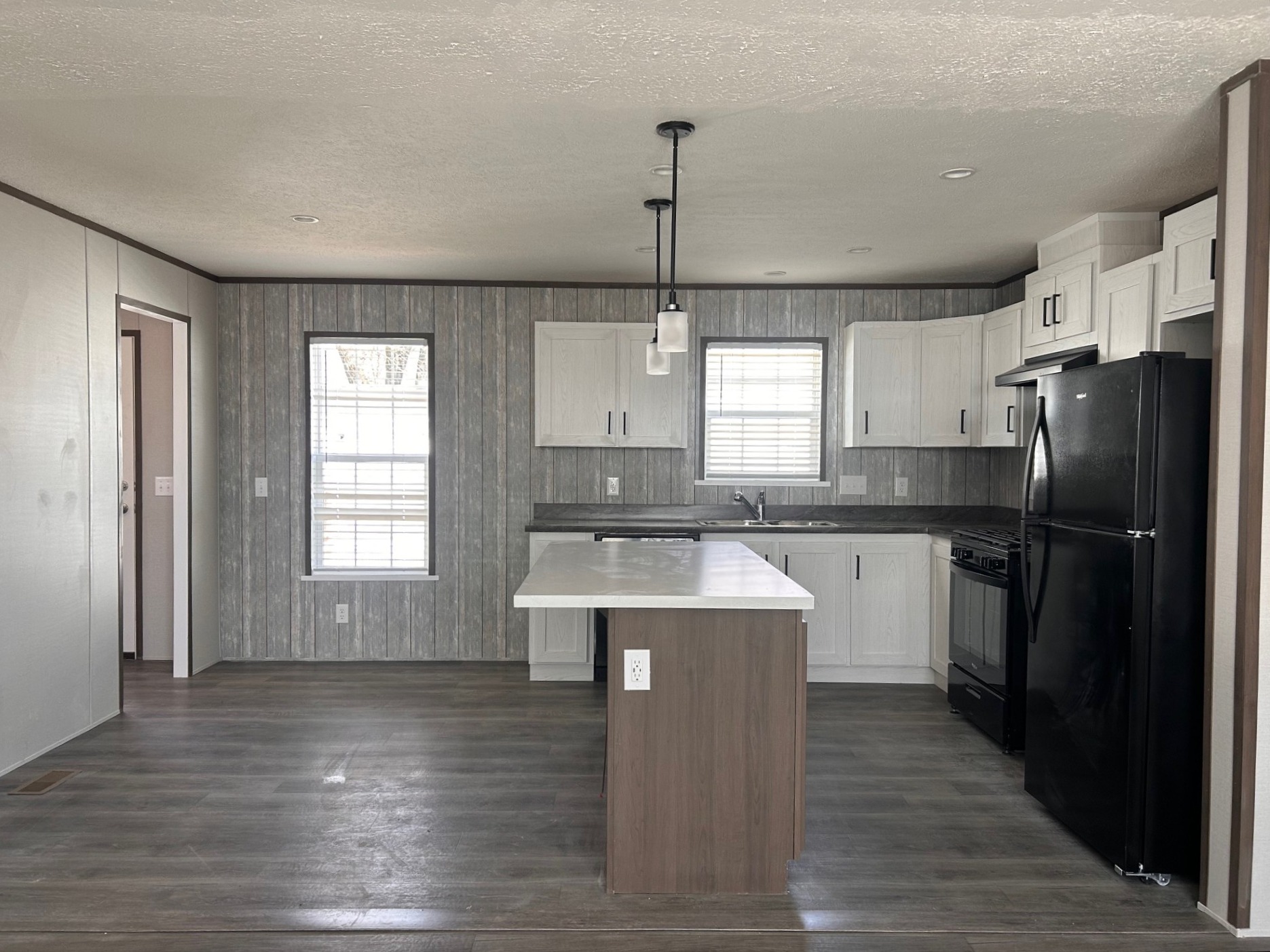 A photo of the Oakwood Home