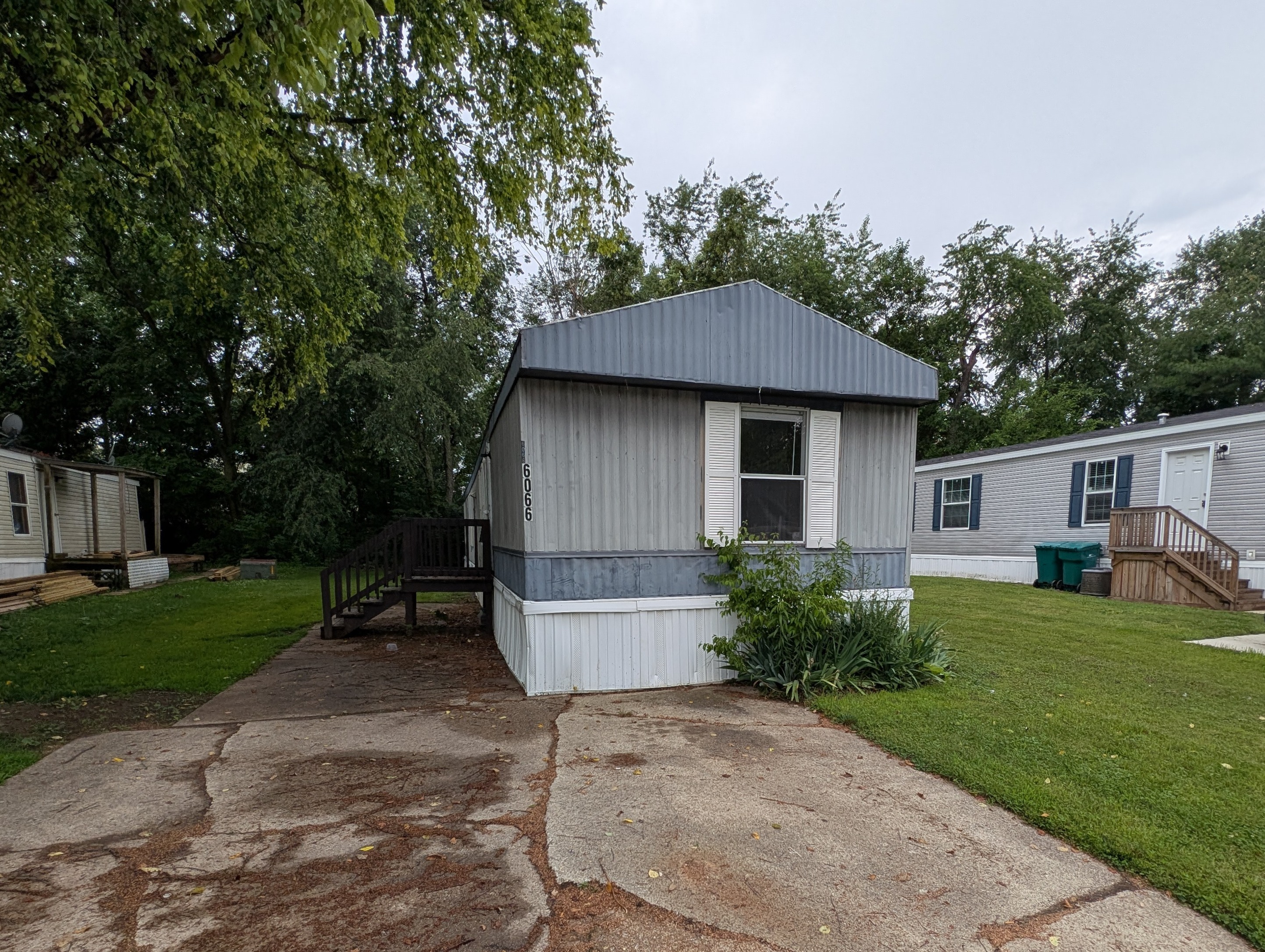 A photo of the Deluxe Lake Estates Home