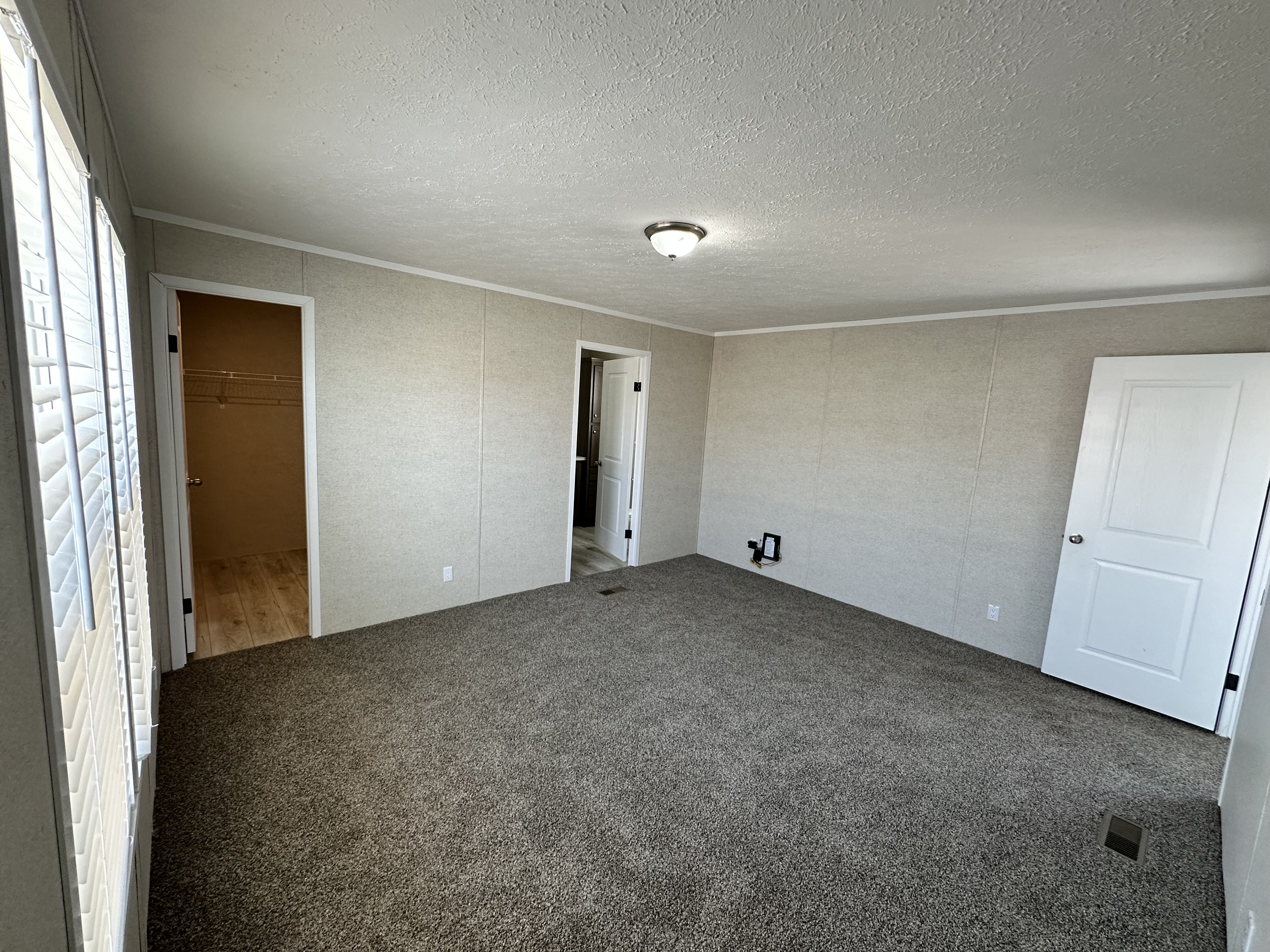 A photo of the Stoneybrook Pointe Home