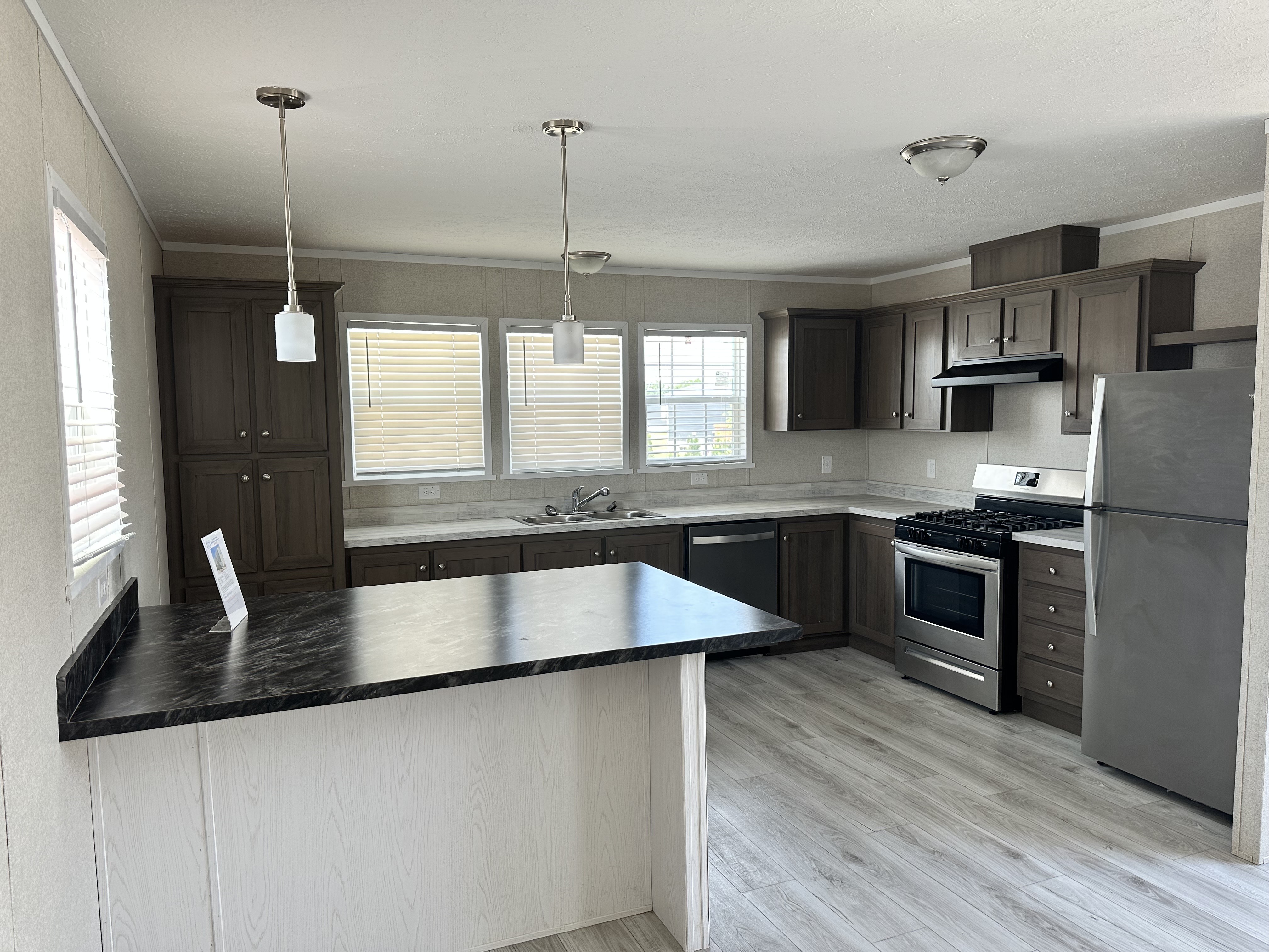 A photo of the Stoneybrook Pointe Home