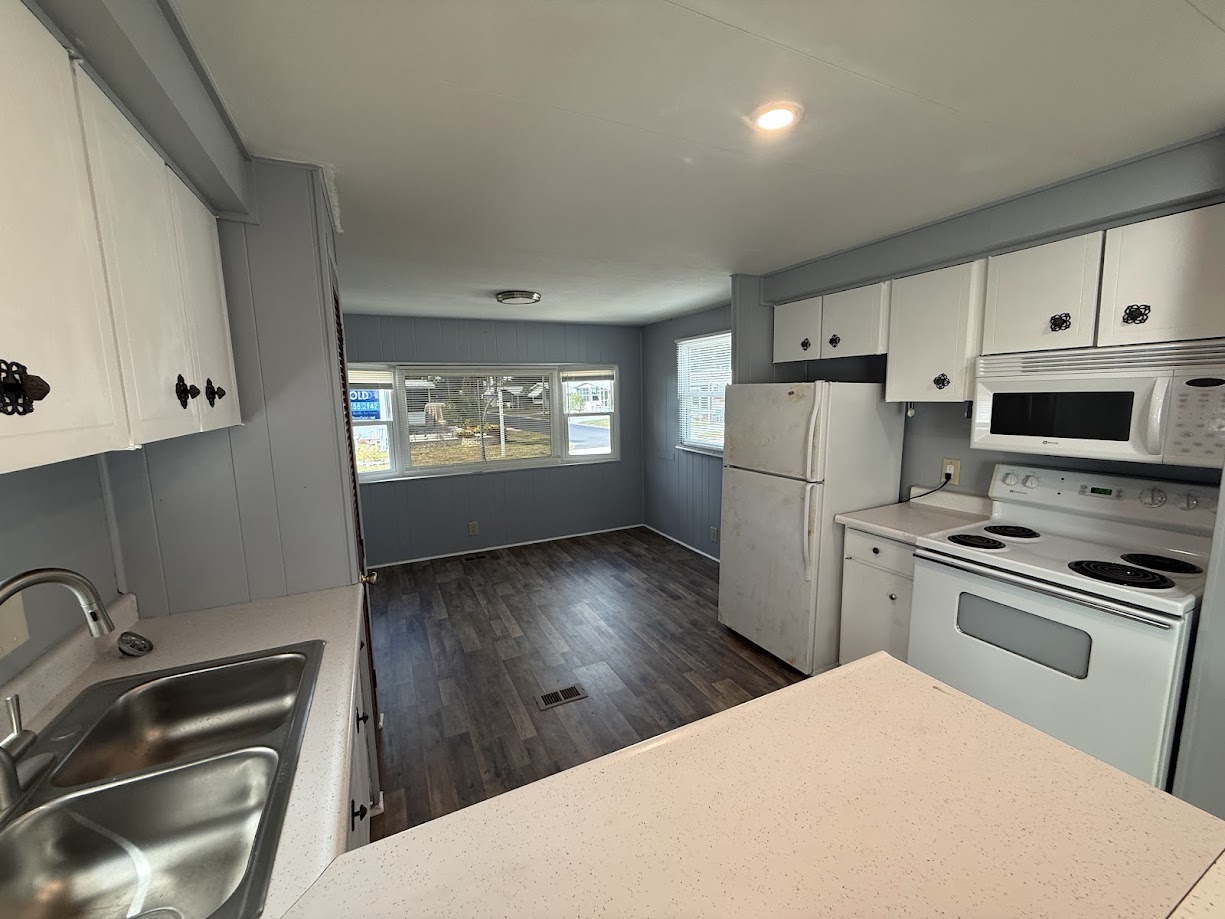 A photo of the Bayshore Windmill Village Home