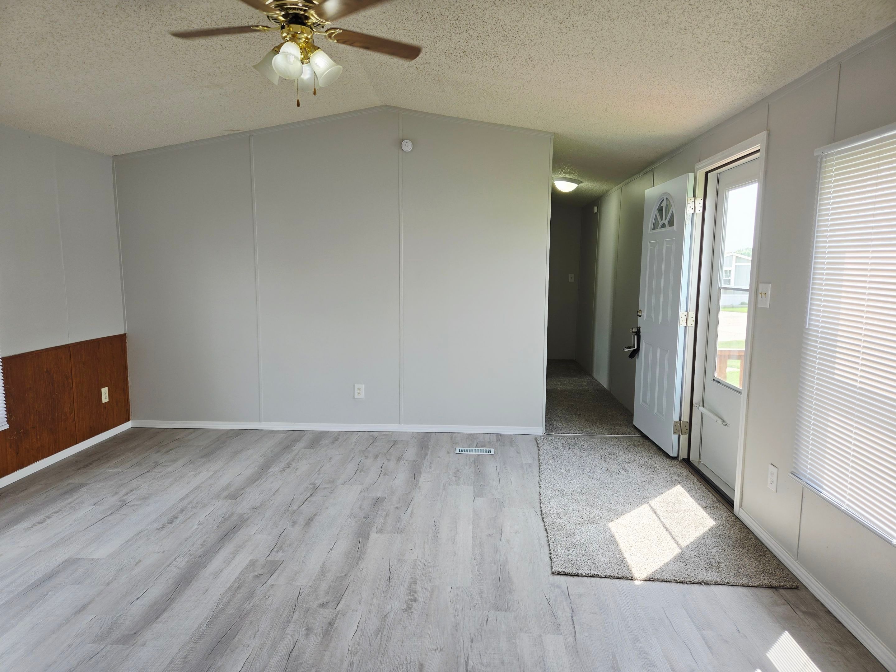 A photo of the Navajo Lake Estates Home