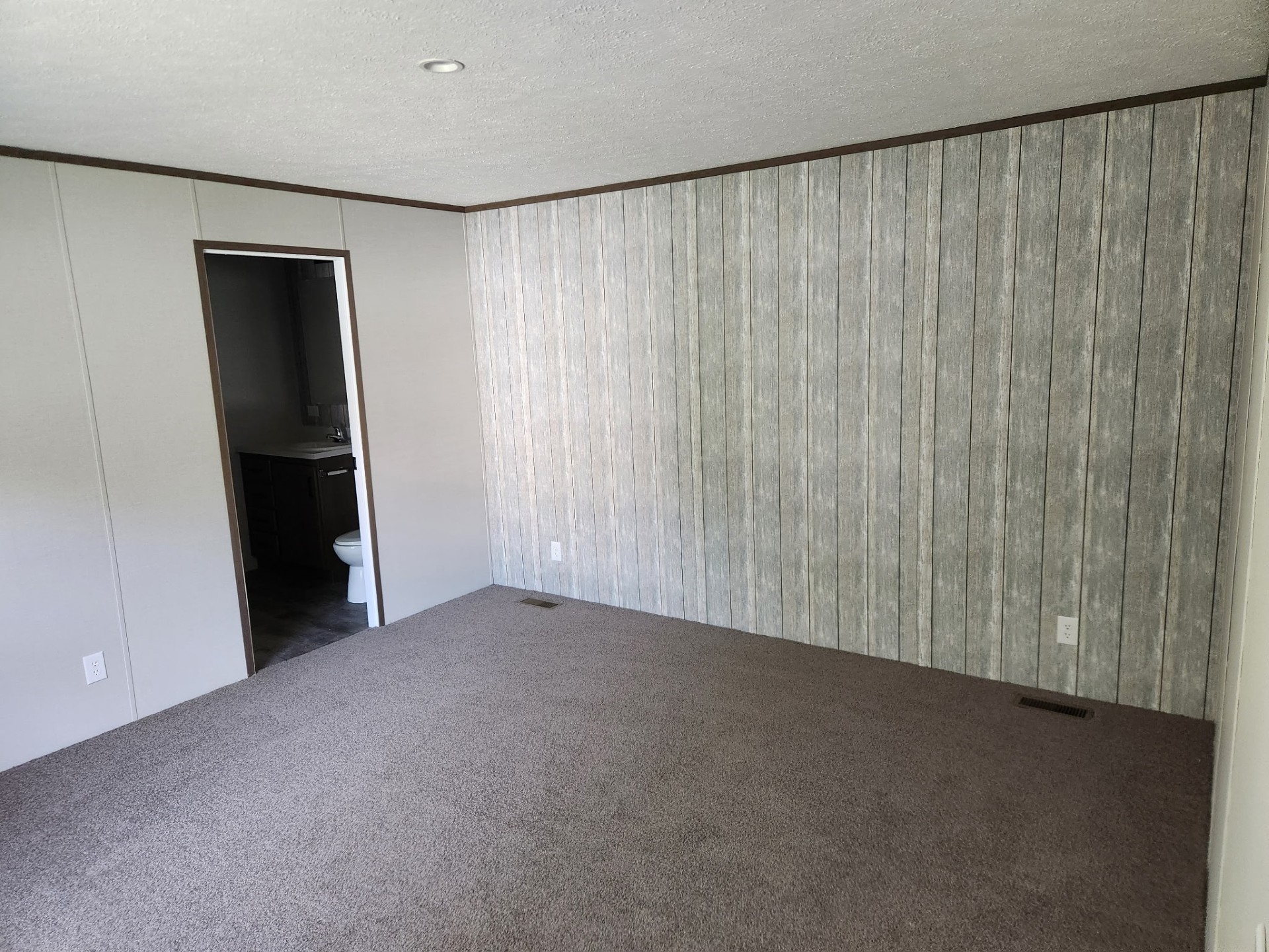 A photo of the Twin Lakes Home