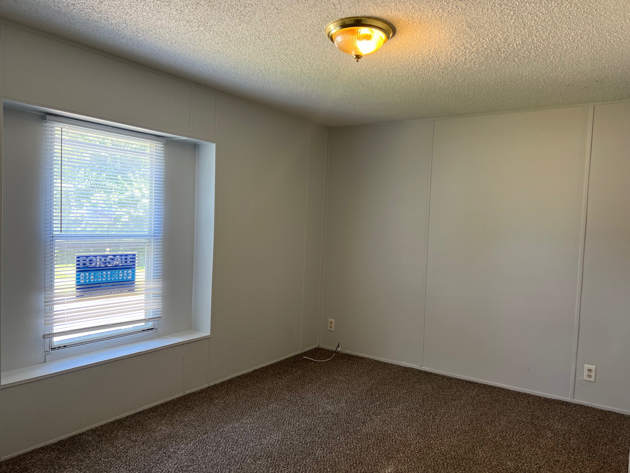 A photo of the Springdale Lake Home