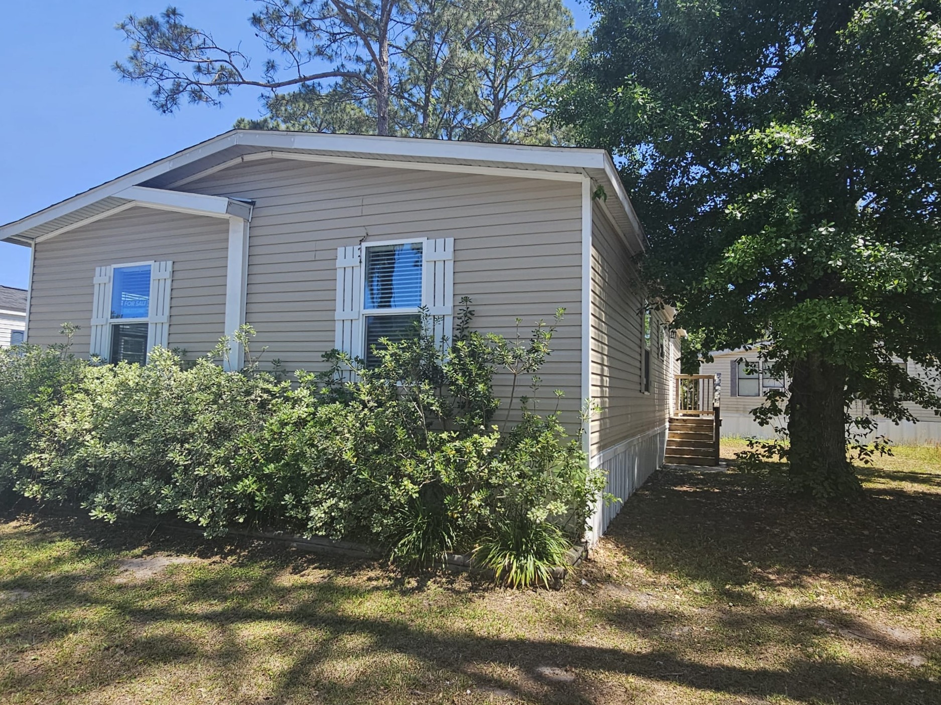 A photo of the Deerpointe Home