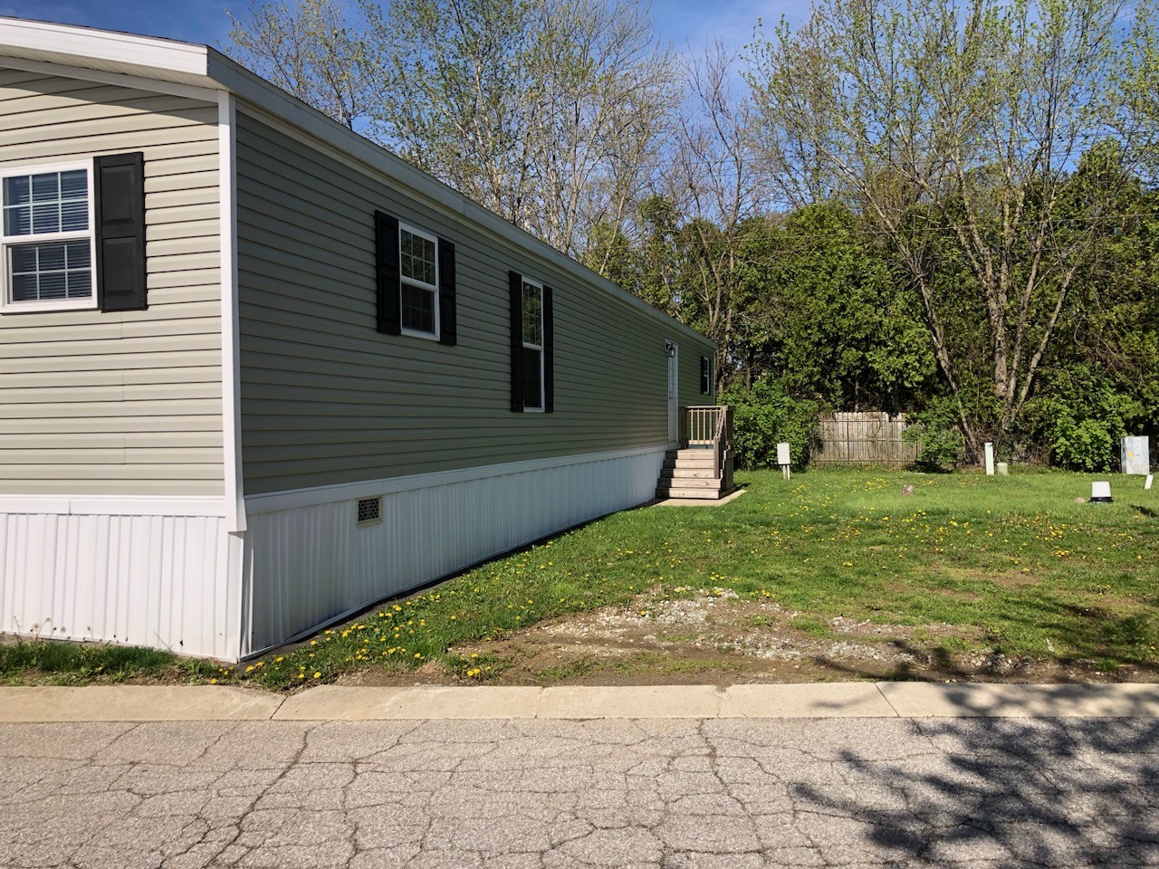 A photo of the Maplewood Home