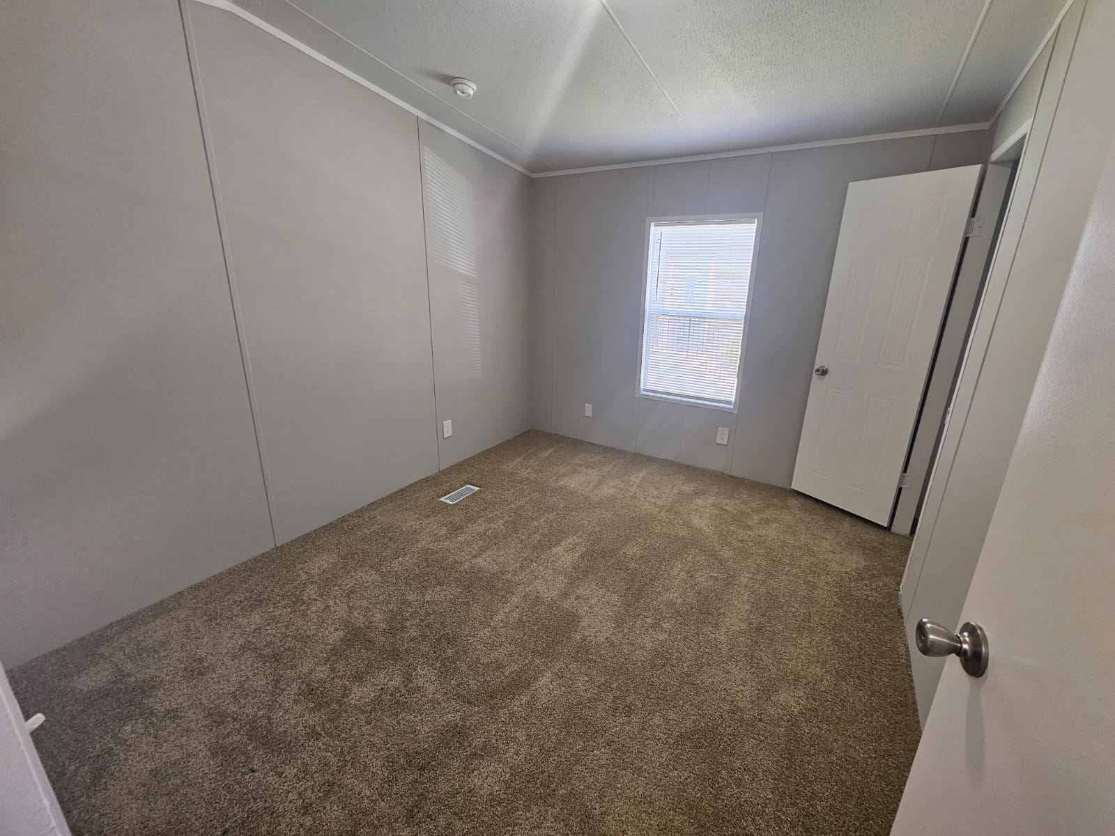 A photo of the Deerpointe Home