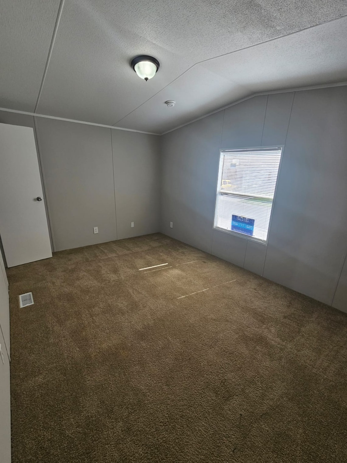 A photo of the Deerpointe Home