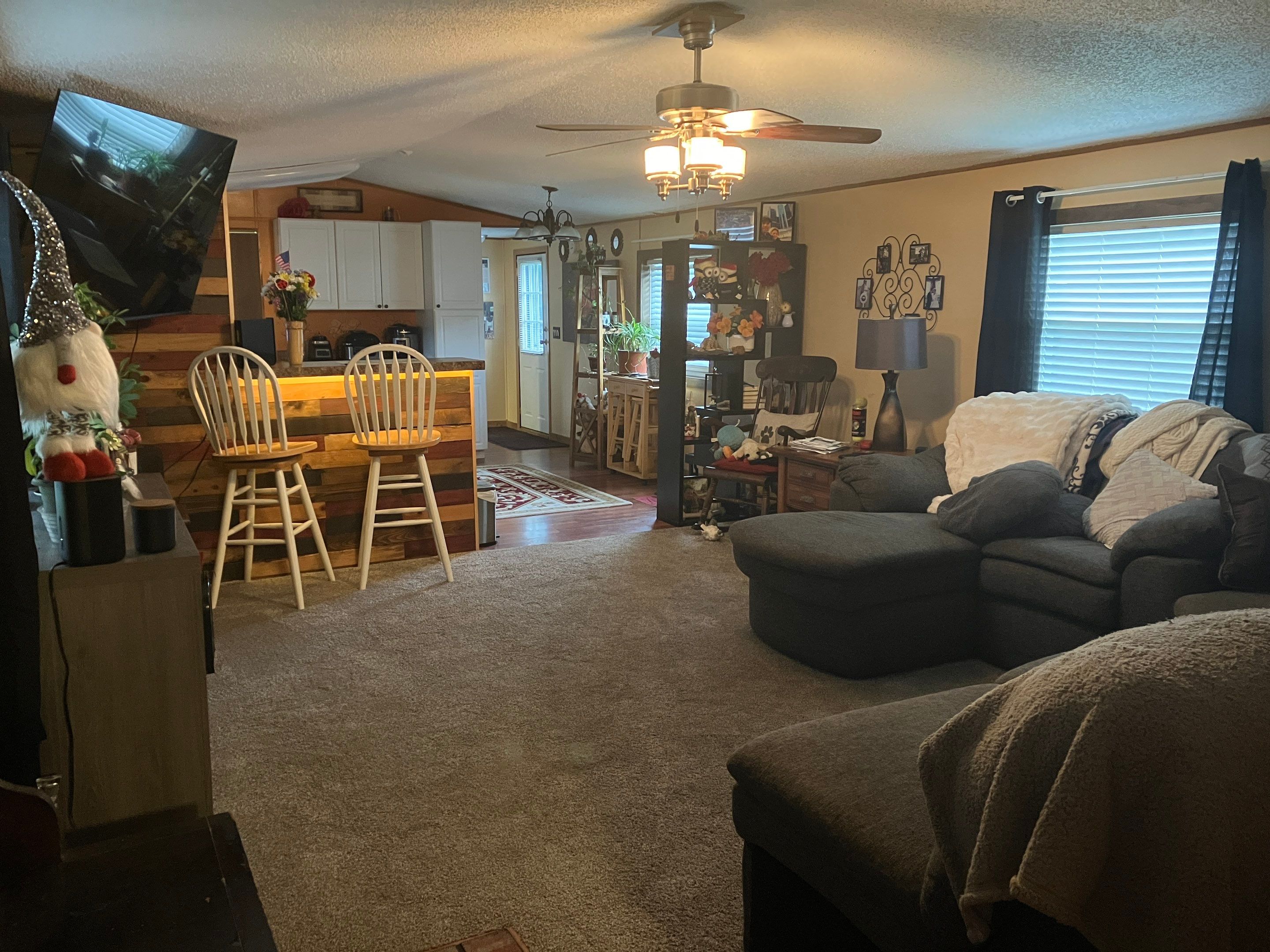 A photo of the River View Manor Home