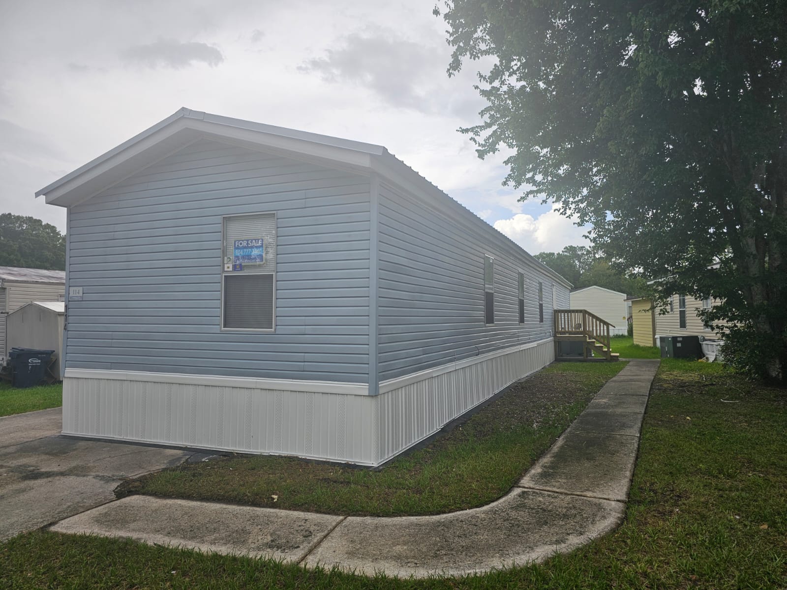 A photo of the Deerpointe Home