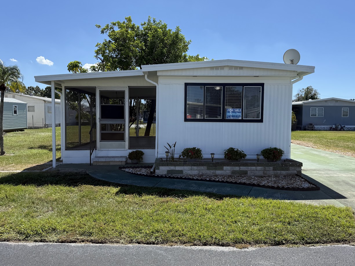 A photo of the Bayshore Windmill Village Home