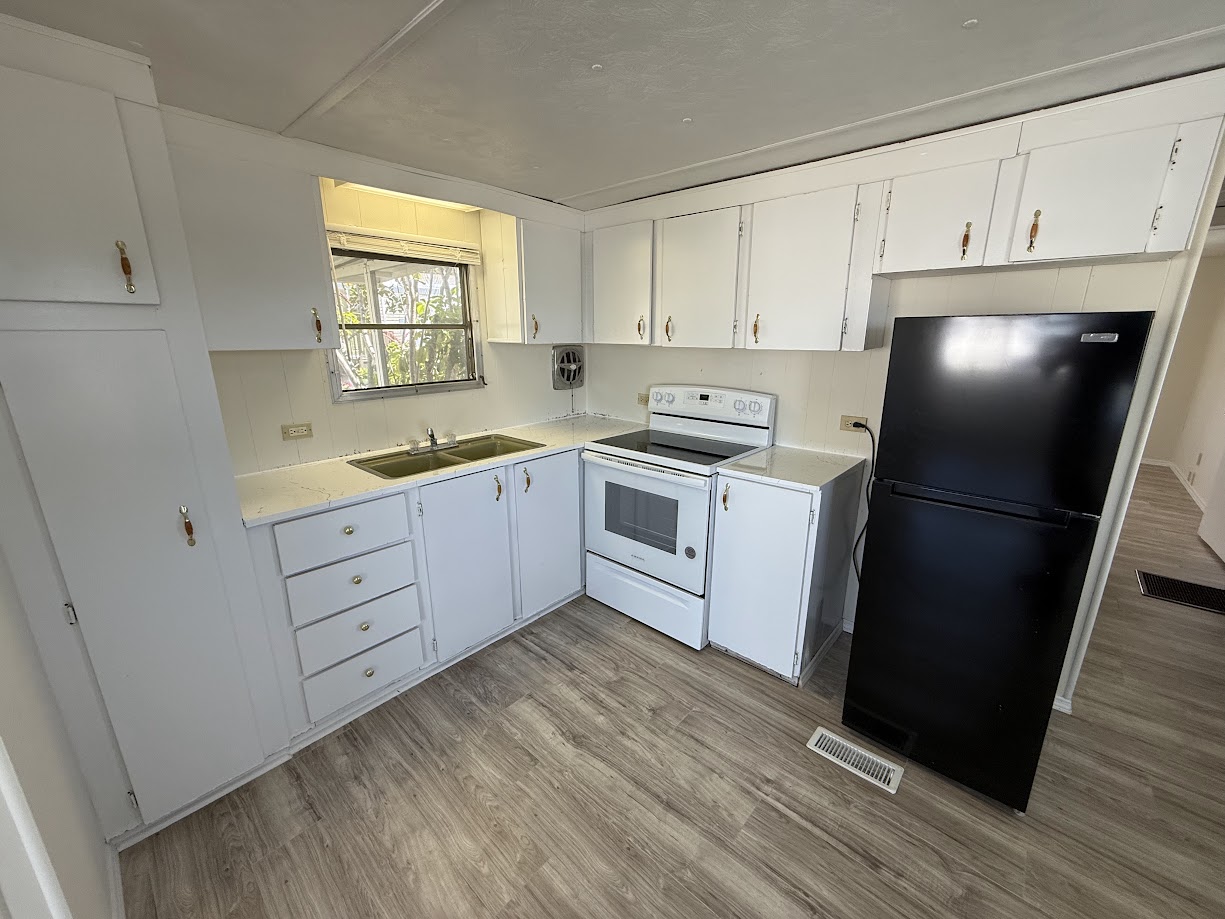 A photo of the Bayshore Windmill Village Home