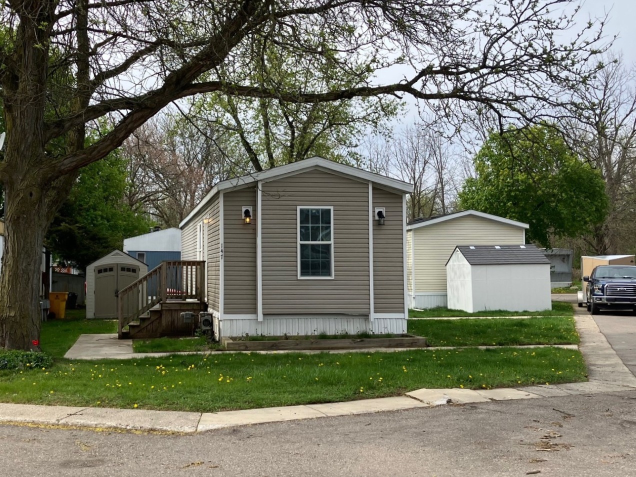 A photo of the College Heights Home