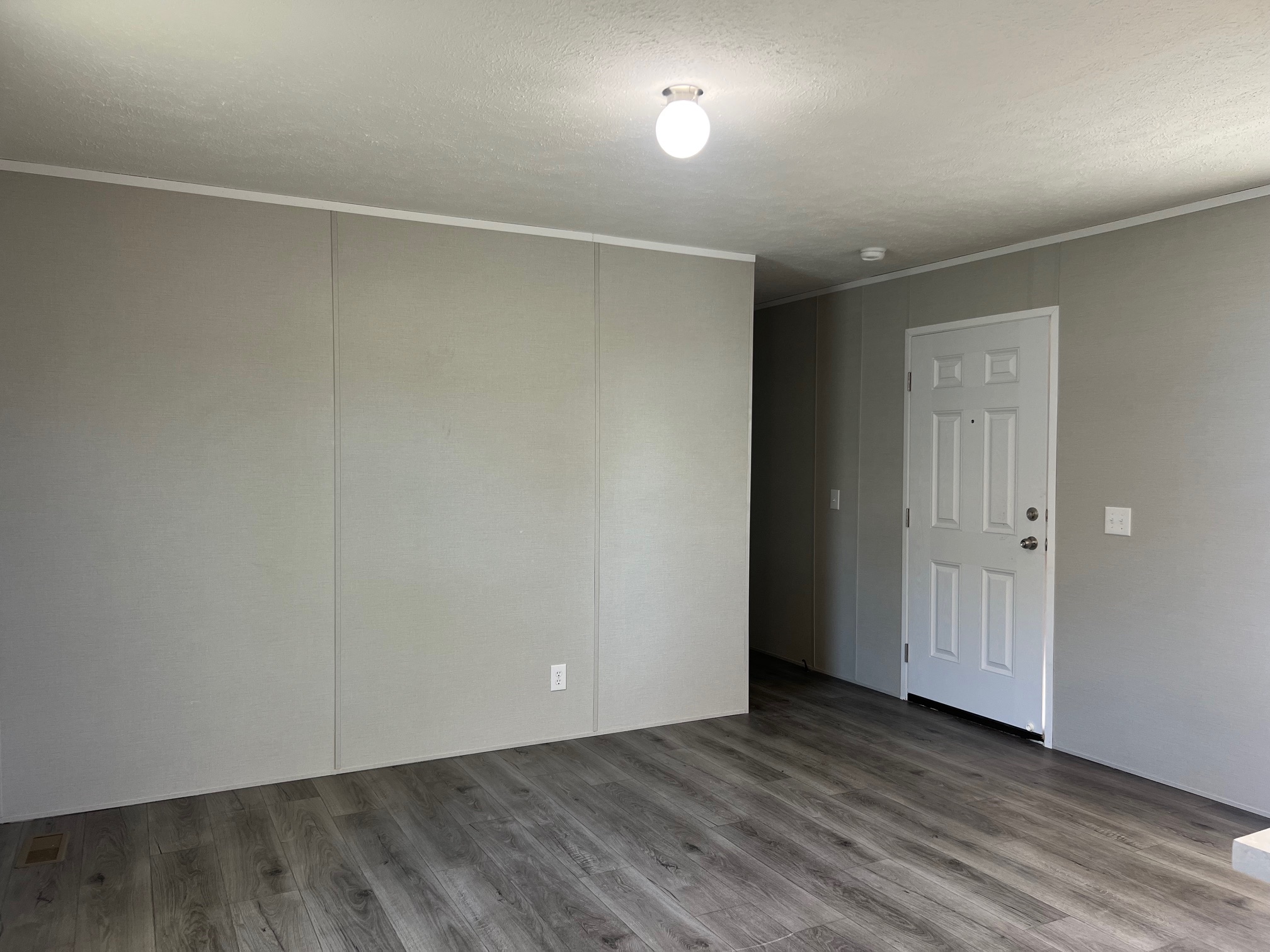 A photo of the Springdale Lake Home