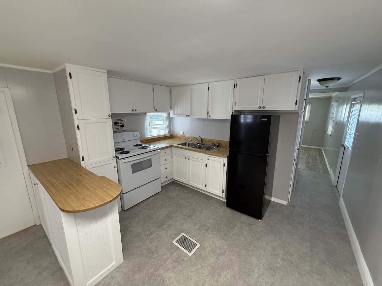 A photo of the Bayshore Windmill Village Home