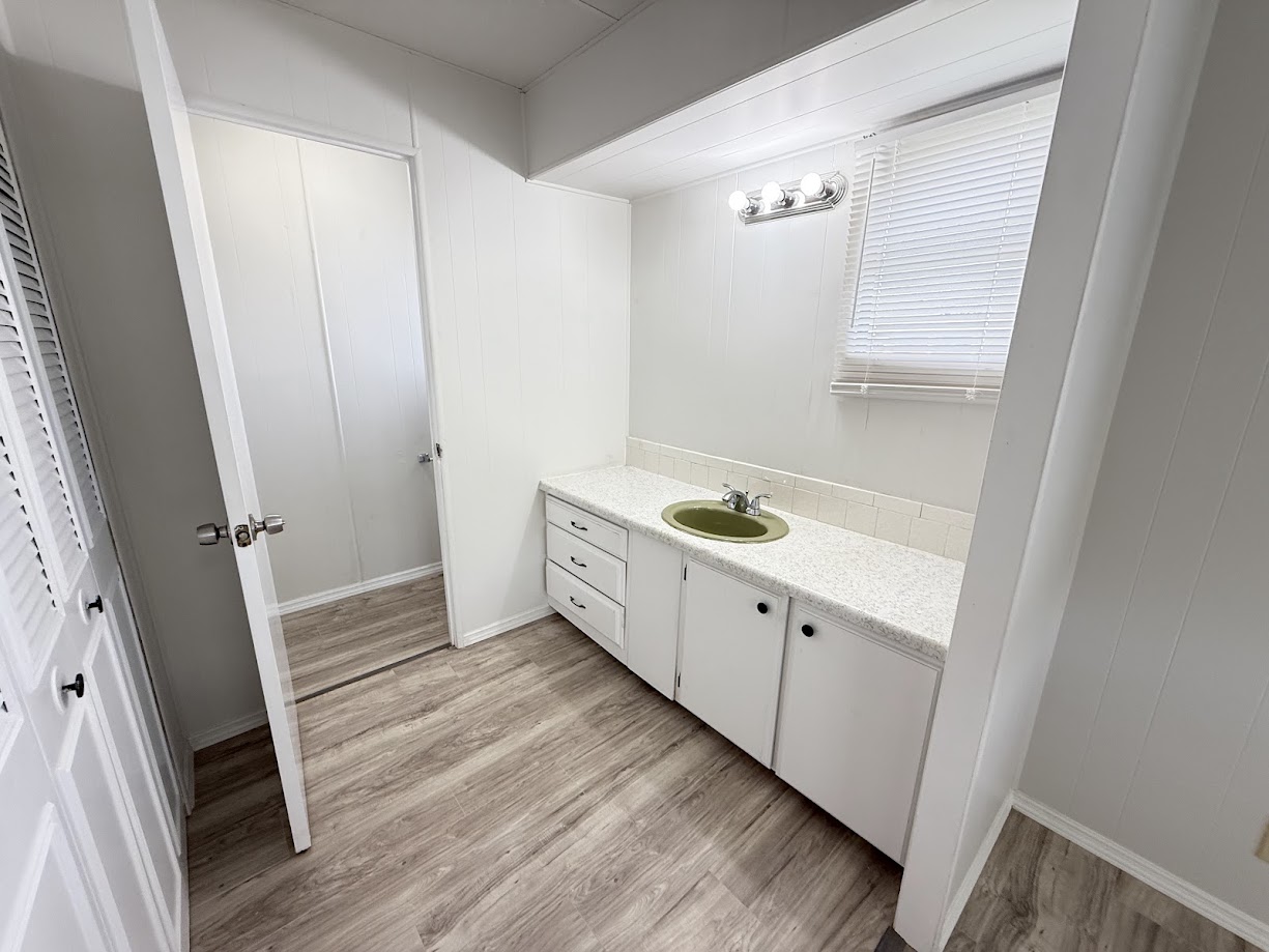 A photo of the Bayshore Windmill Village Home