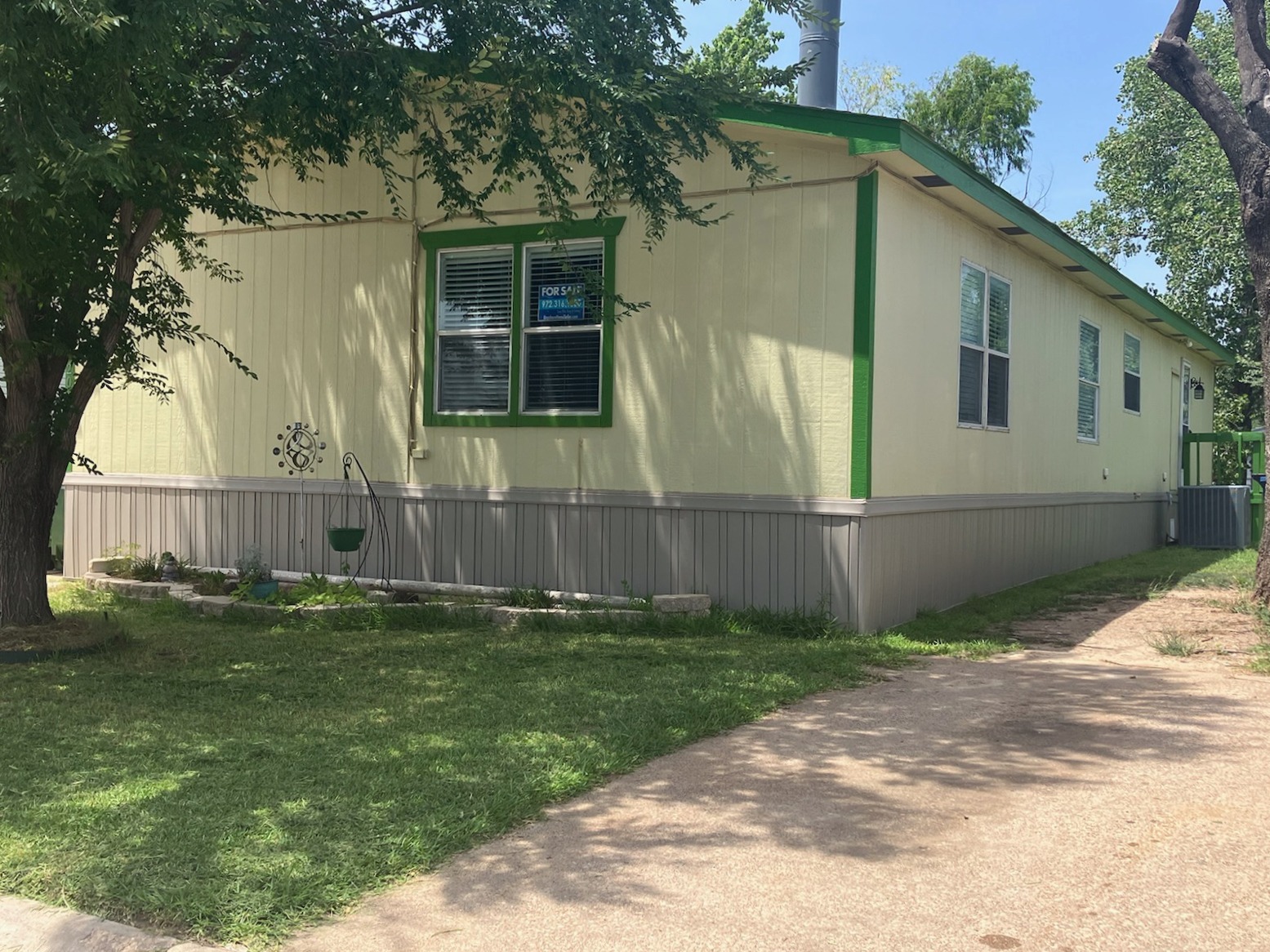A photo of the Creekside Home
