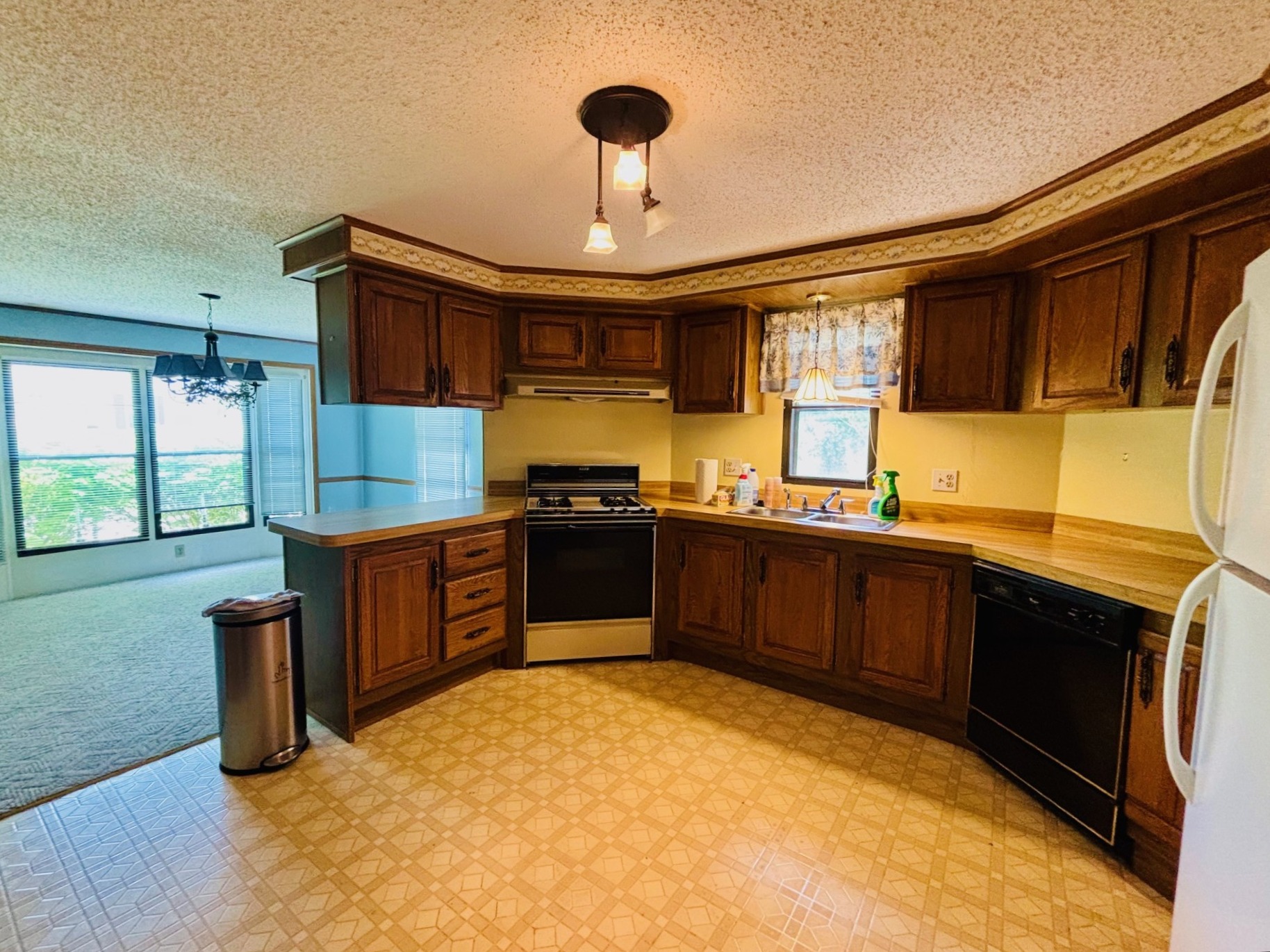 A photo of the Eagle Crest Home