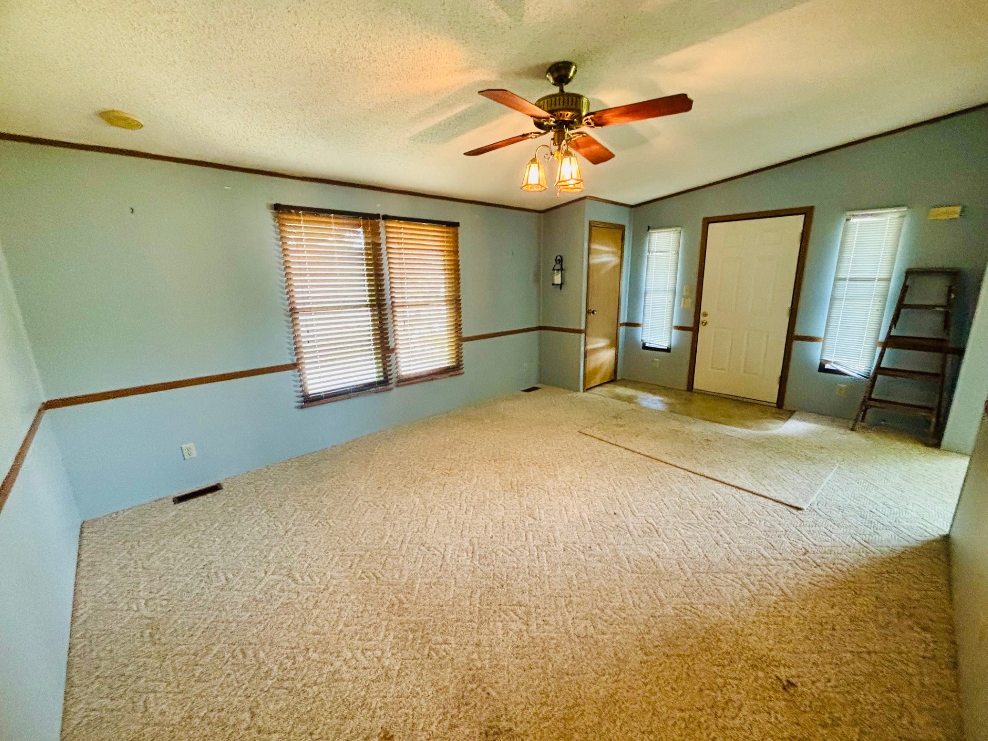A photo of the Eagle Crest Home