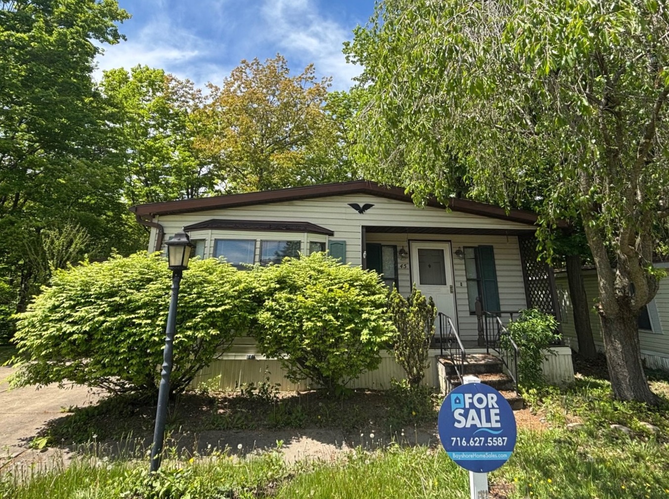 A photo of the Eagle Crest Home