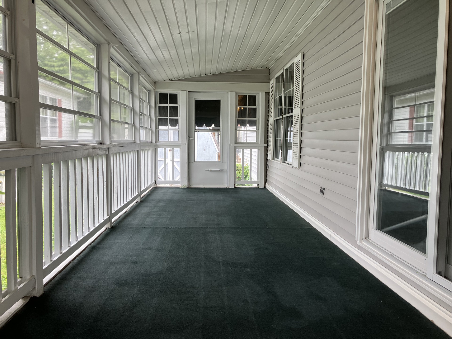 A photo of the Murray Manor Home
