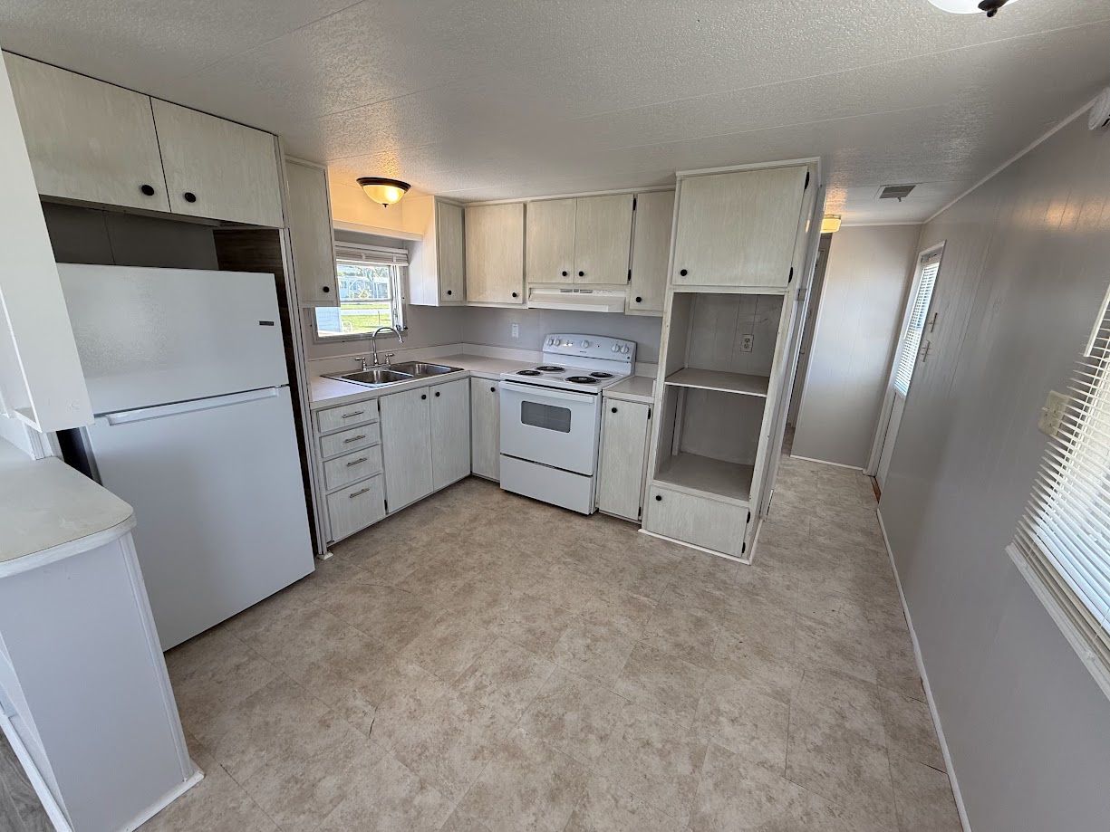 A photo of the Bayshore Windmill Village Home