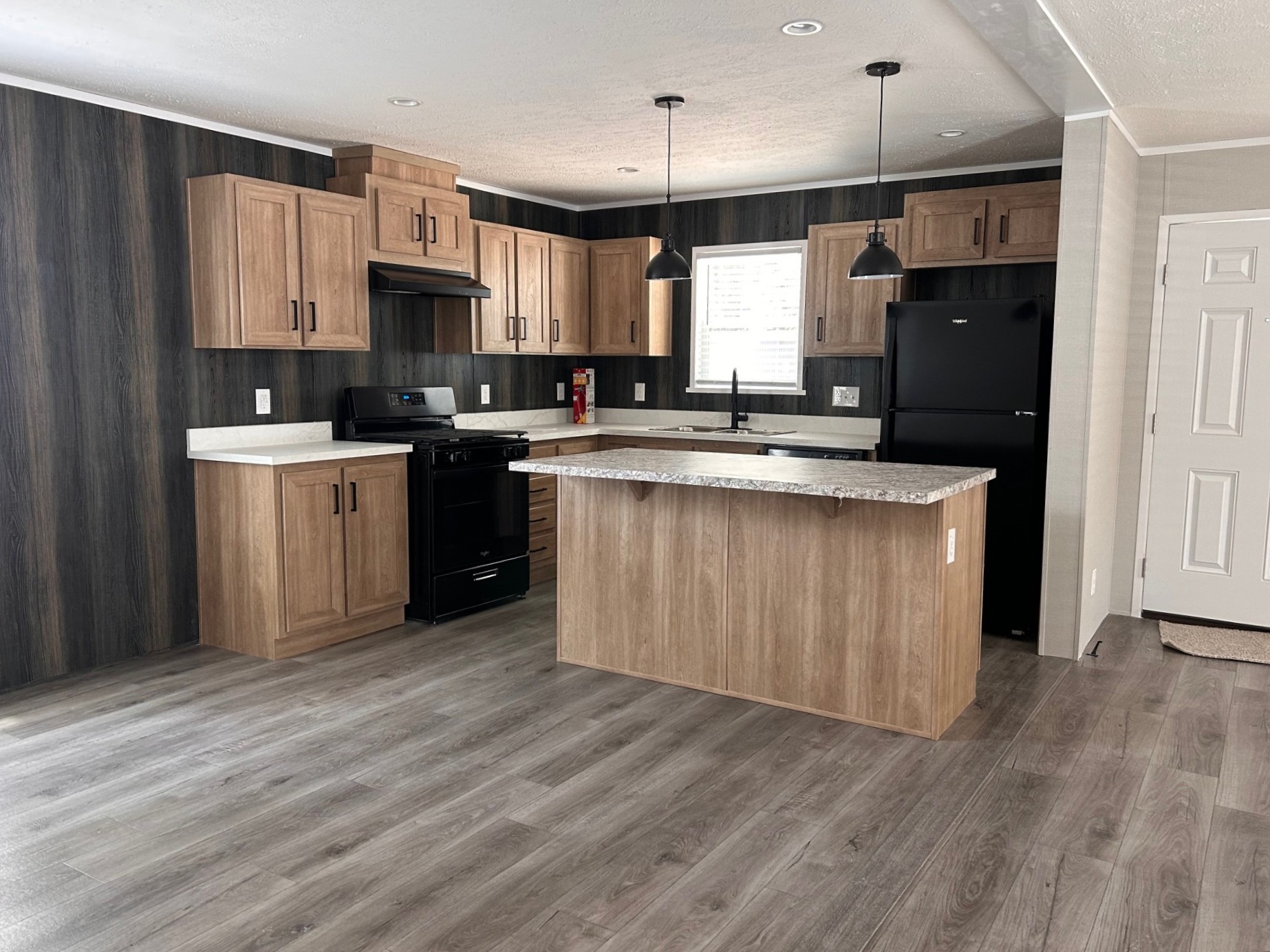 A photo of the Oakwood Home