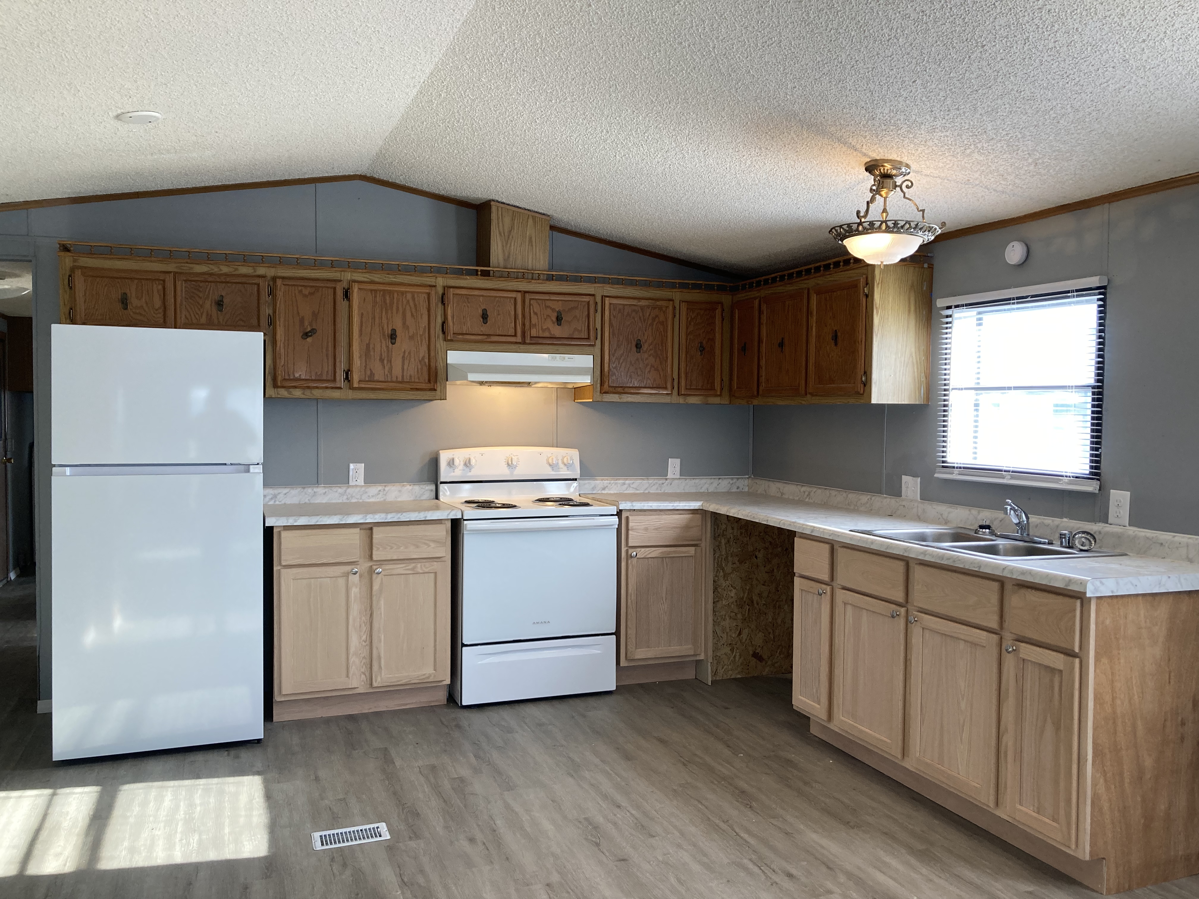 A photo of the Camelot Acres Home